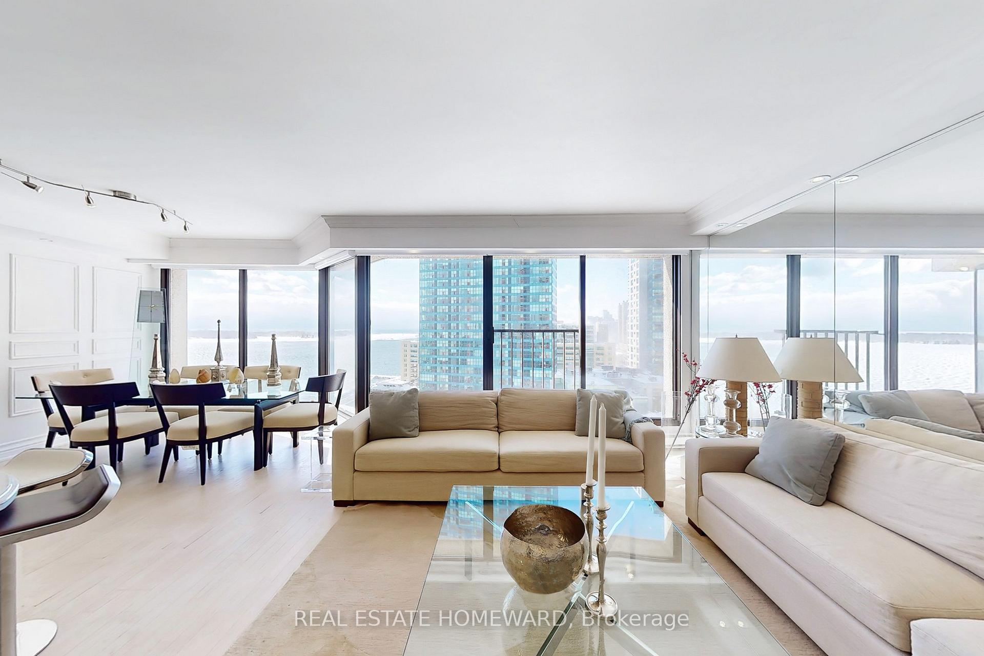Photo 5 of Unit 1404, 65 Harbour Square, Toronto, Waterfront Communities — HOMEH