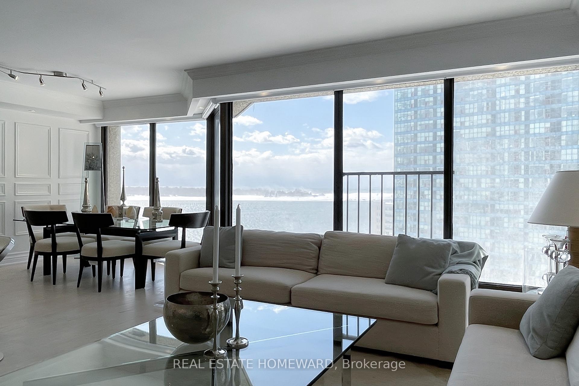 Photo 12 of Unit 1404, 65 Harbour Square, Toronto, Waterfront Communities — HOMEH