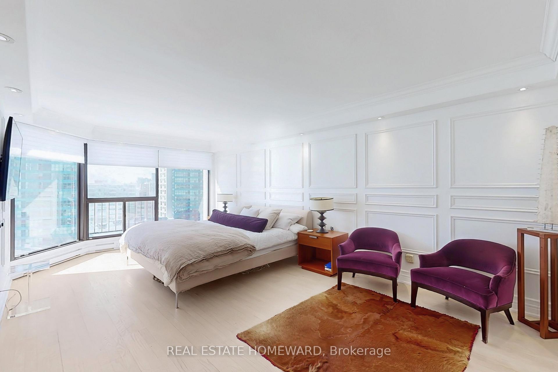 Photo 21 of Unit 1404, 65 Harbour Square, Toronto, Waterfront Communities — HOMEH
