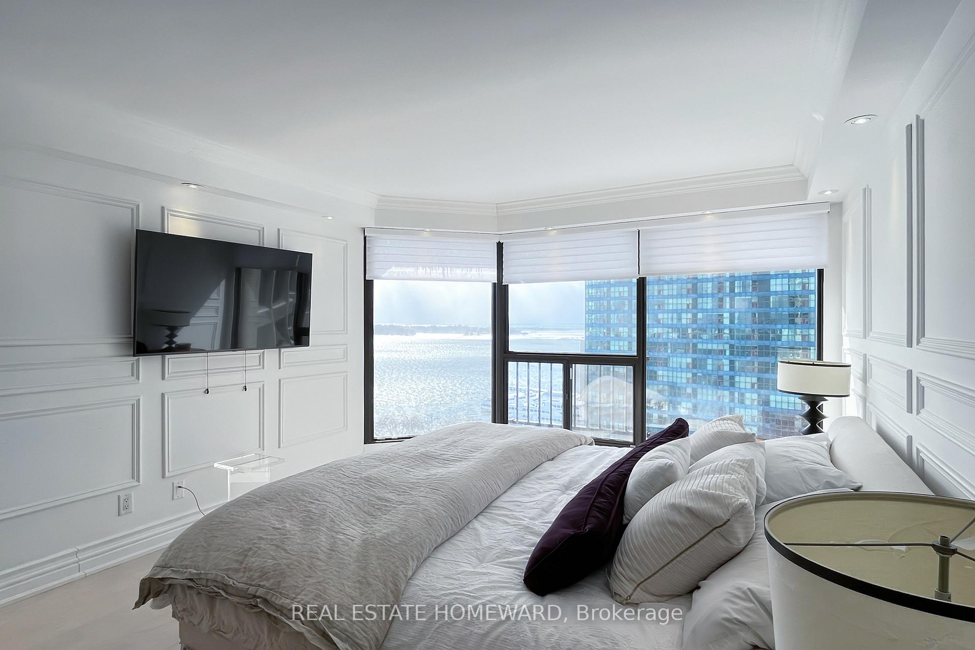 Photo 23 of Unit 1404, 65 Harbour Square, Toronto, Waterfront Communities — HOMEH