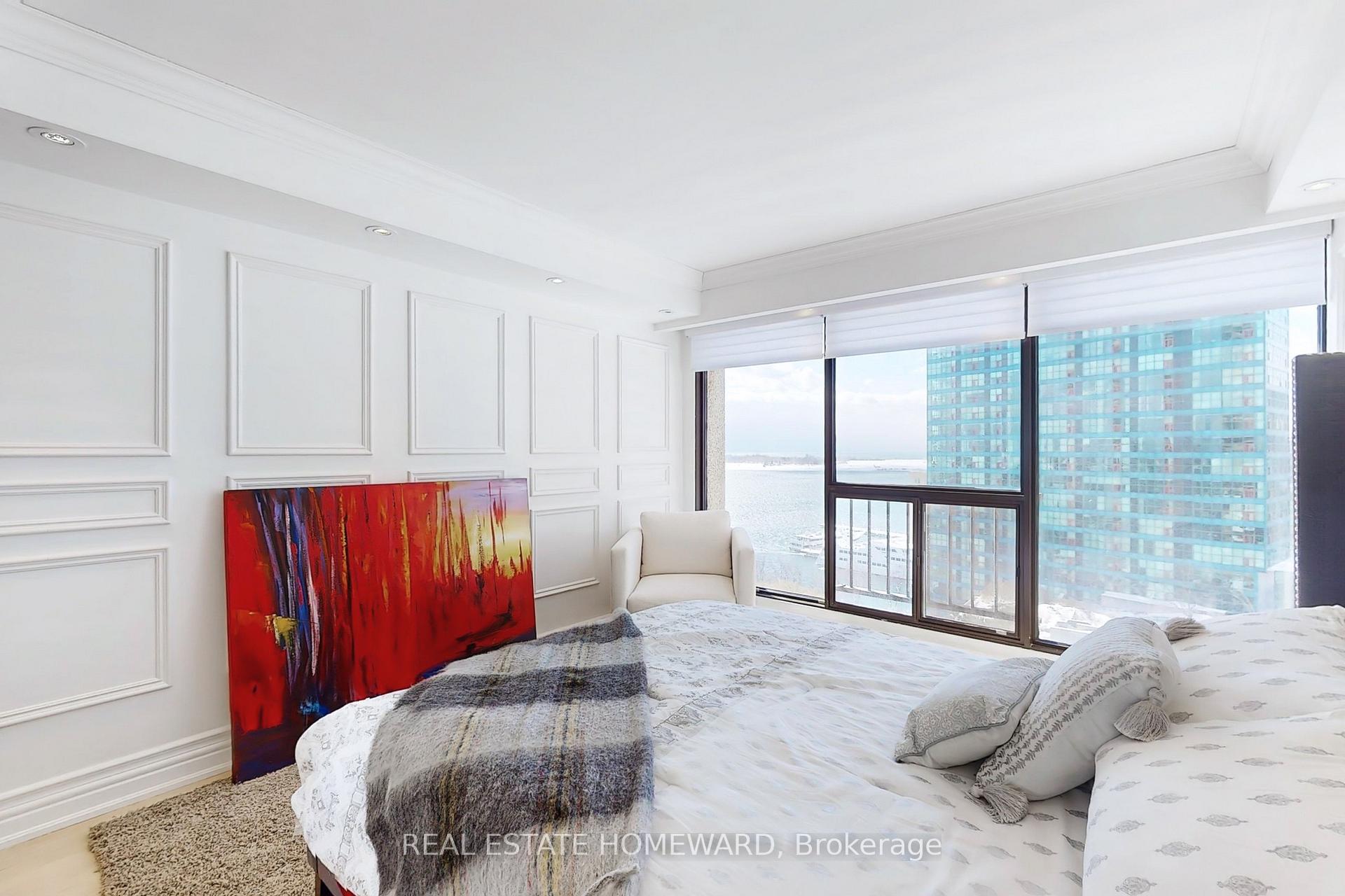 Photo 32 of Unit 1404, 65 Harbour Square, Toronto, Waterfront Communities — HOMEH