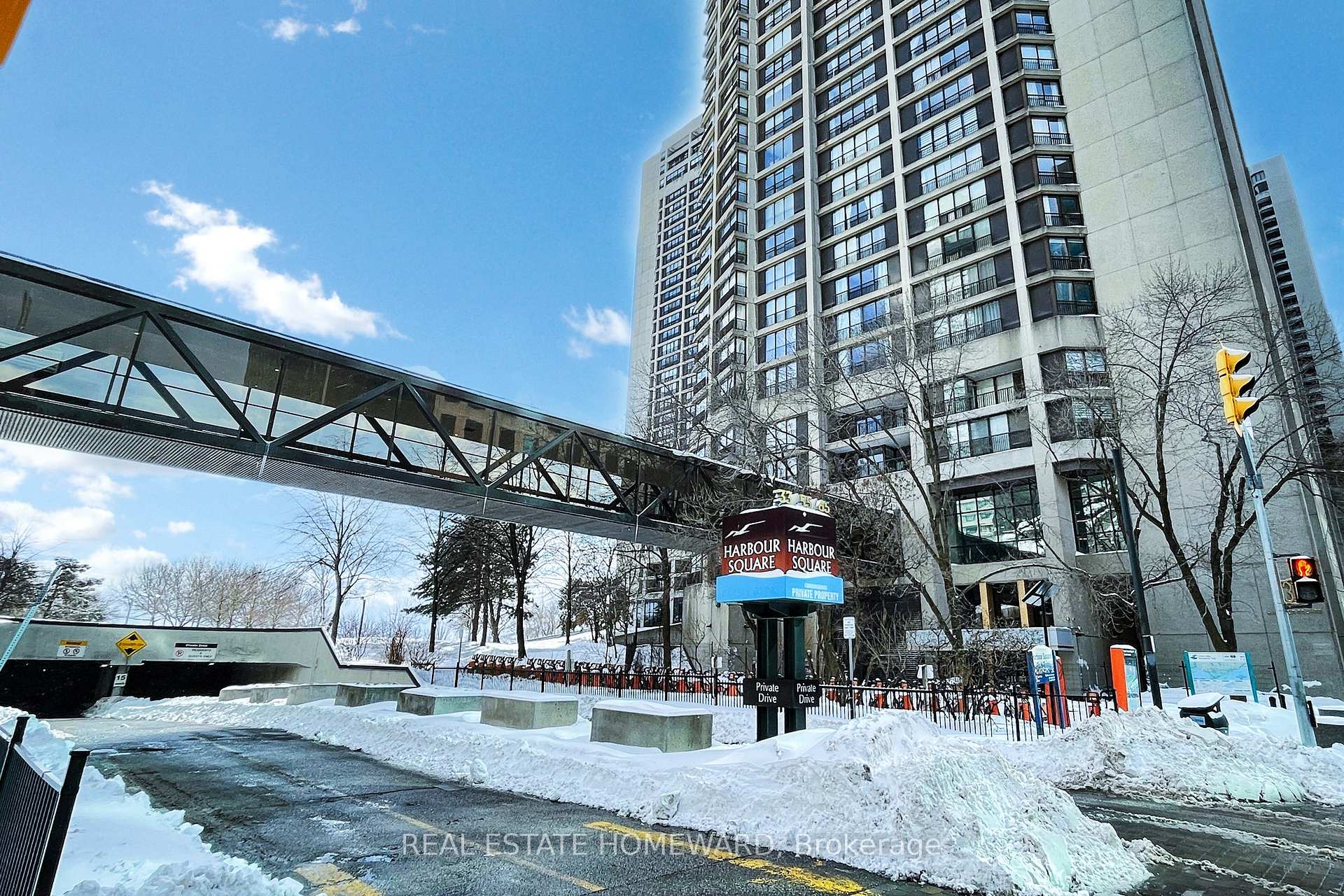 Photo 36 of Unit 1404, 65 Harbour Square, Toronto, Waterfront Communities — HOMEH