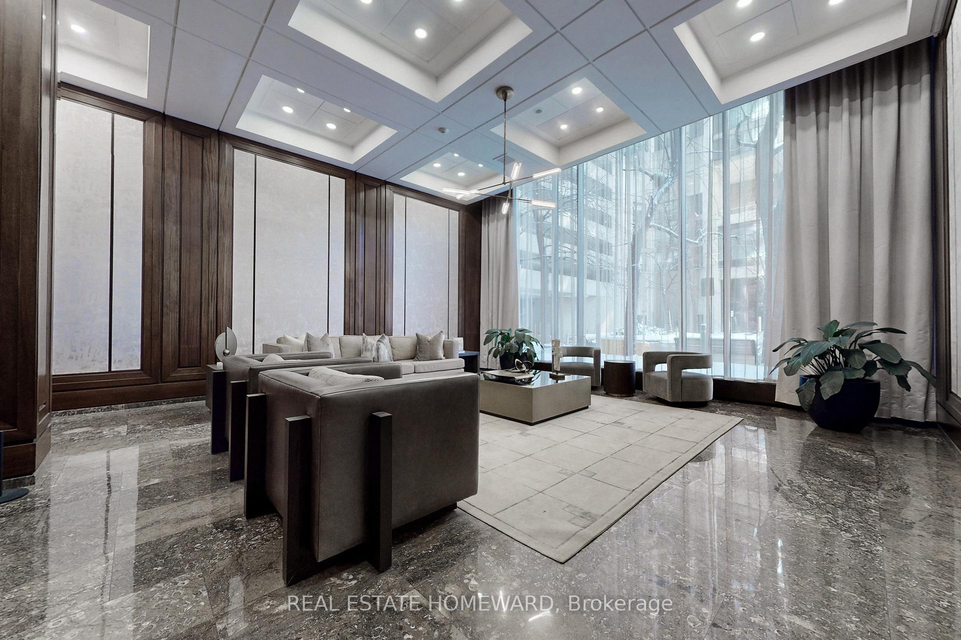 Photo 38 of Unit 1404, 65 Harbour Square, Toronto, Waterfront Communities — HOMEH