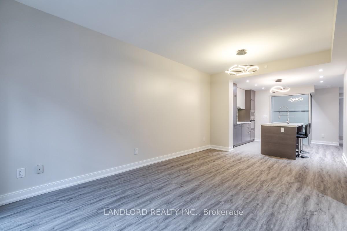 Photo 5 of Unit 520, 55 Front Street E, Toronto, Waterfront Communities — HOMEH