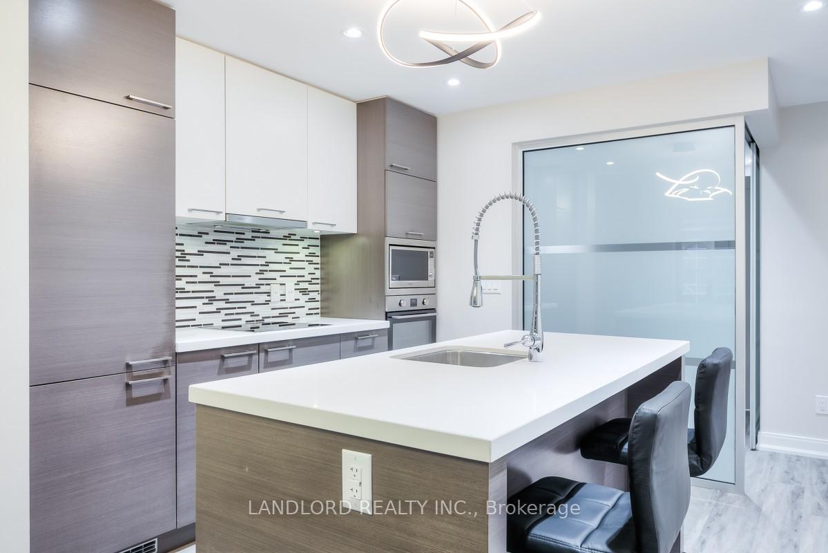Photo 7 of Unit 520, 55 Front Street E, Toronto, Waterfront Communities — HOMEH