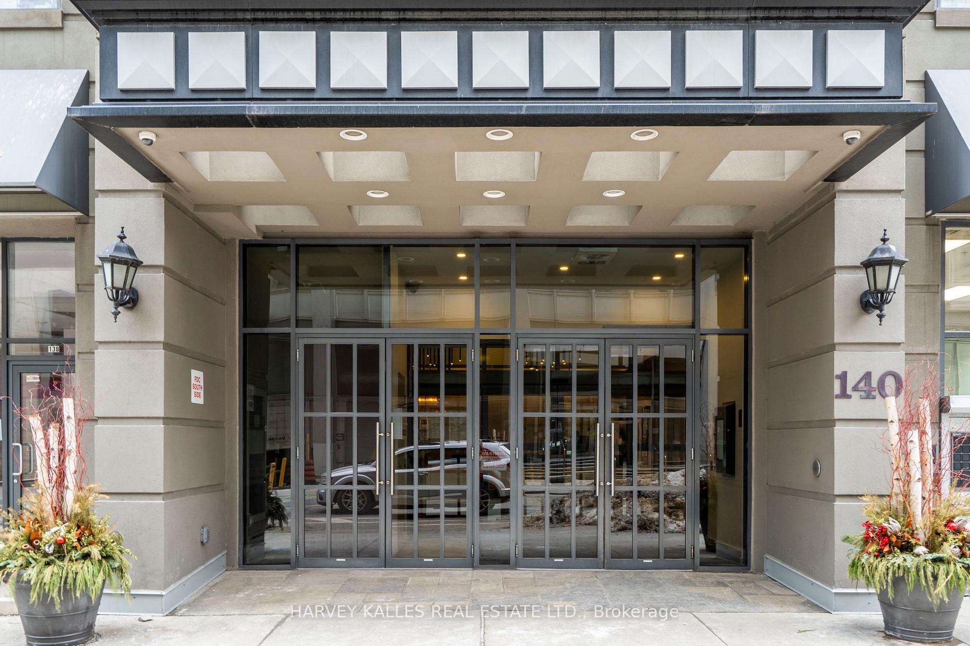 Photo 5 of Unit 1412, 140 Simcoe Street, Toronto, Waterfront Communities — HOMEH