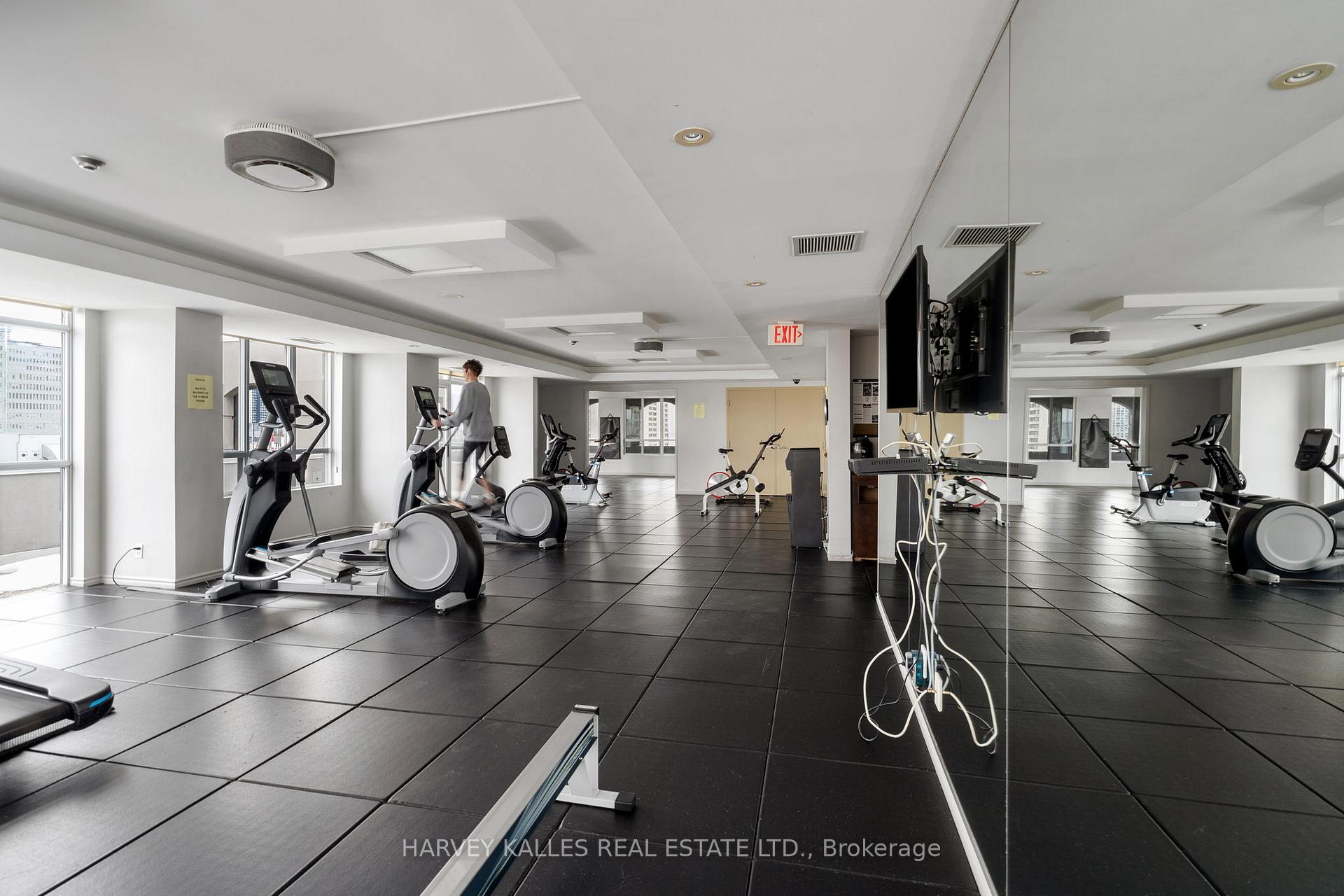 Photo 31 of Unit 1412, 140 Simcoe Street, Toronto, Waterfront Communities — HOMEH