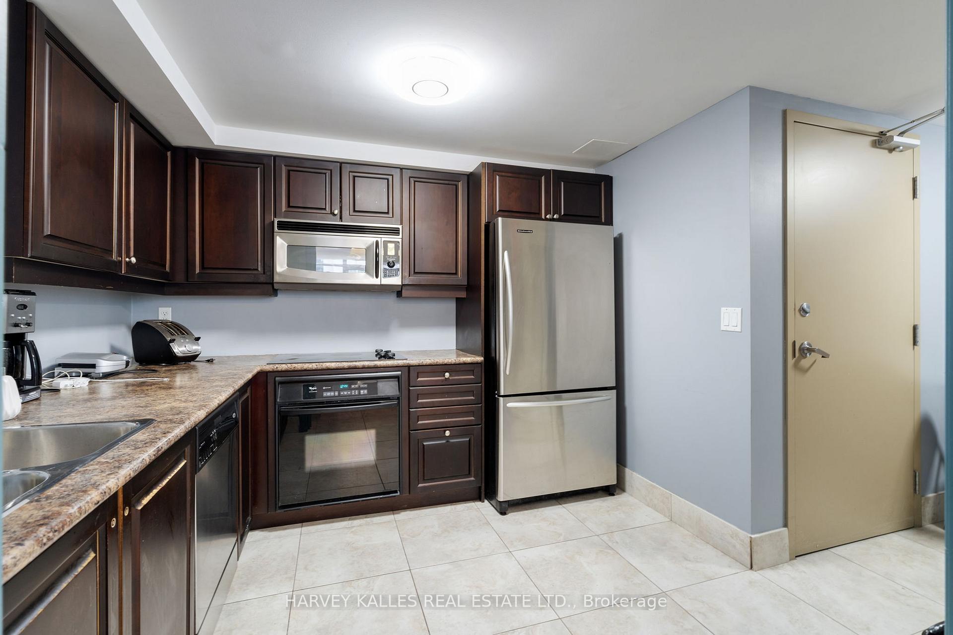 Photo 36 of Unit 1412, 140 Simcoe Street, Toronto, Waterfront Communities — HOMEH