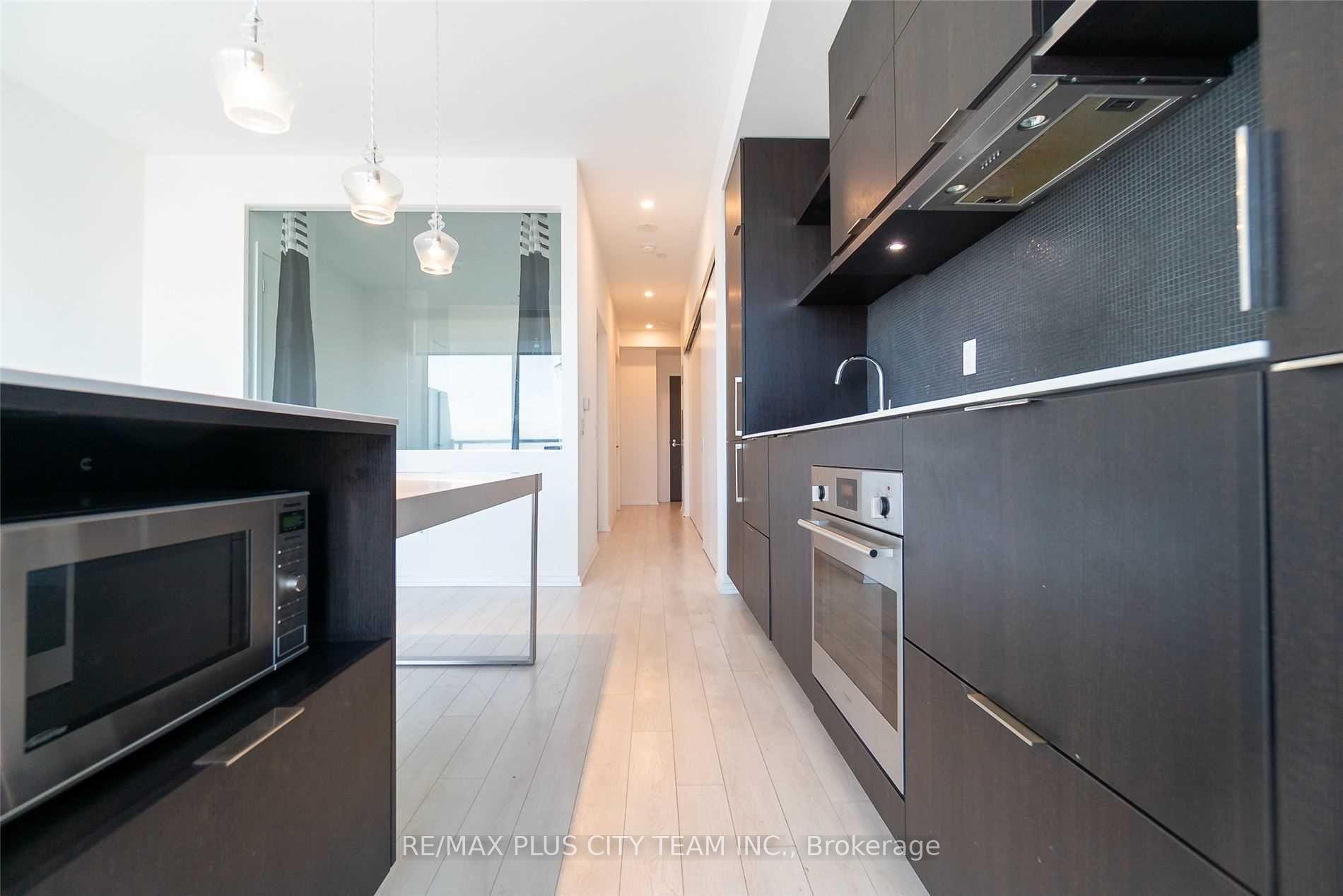 Photo 7 of Unit 2904, 197 Yonge Street, Toronto, Church-Yonge Corridor — HOMEH