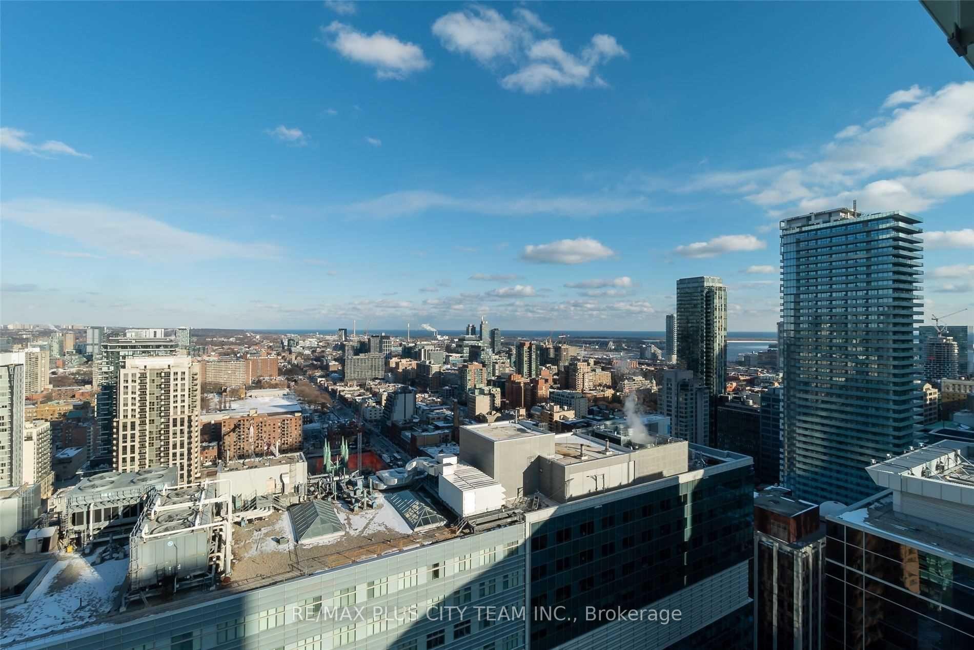 Photo 17 of Unit 2904, 197 Yonge Street, Toronto, Church-Yonge Corridor — HOMEH
