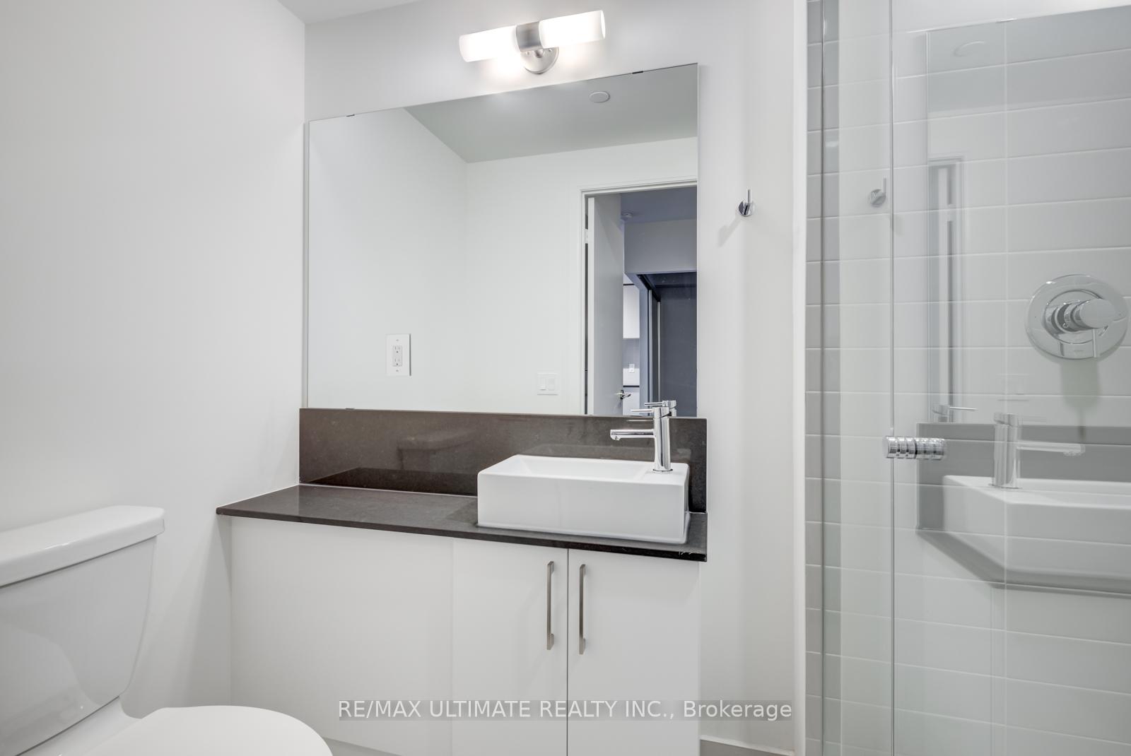 Photo 7 of Unit 308W, 27 Bathurst Street, Toronto, Waterfront Communities — HOMEH