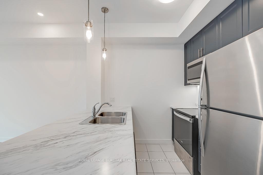 Photo 5 of Unit 1008, 450 Dundas Street E, Hamilton, Waterdown — HOMEH