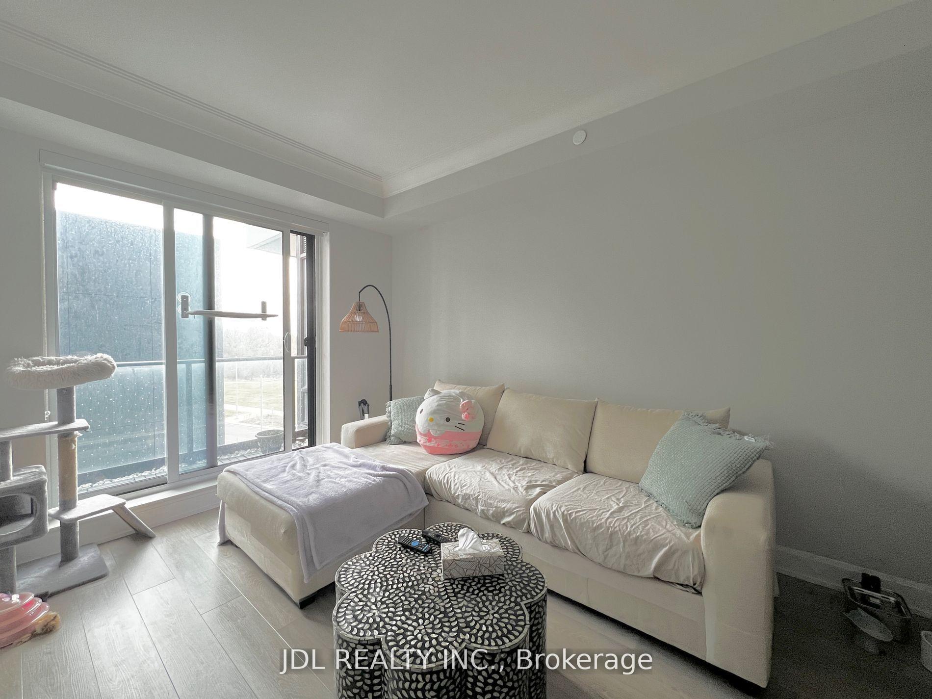 Photo 3 of Unit 511, 8 Water Walk Drive, Markham, Unionville — HOMEH