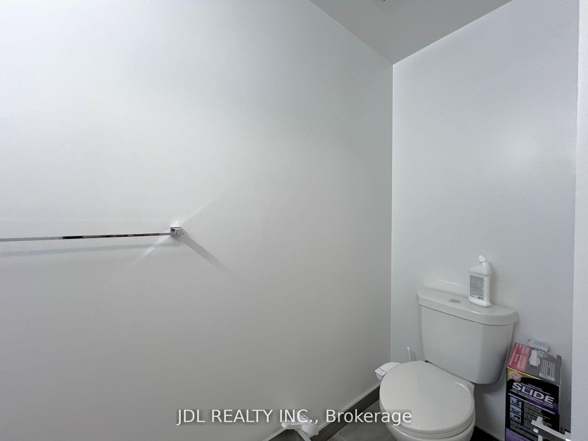Photo 15 of Unit 511, 8 Water Walk Drive, Markham, Unionville — HOMEH