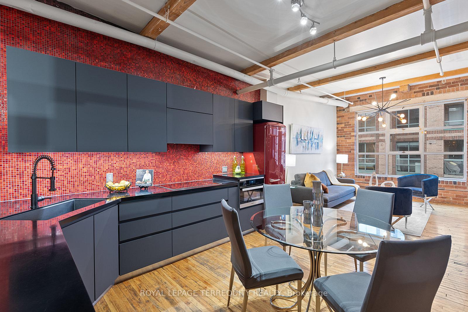 Photo 7 of Unit 603, 90 Sherbourne Street, Toronto, Moss Park — HOMEH