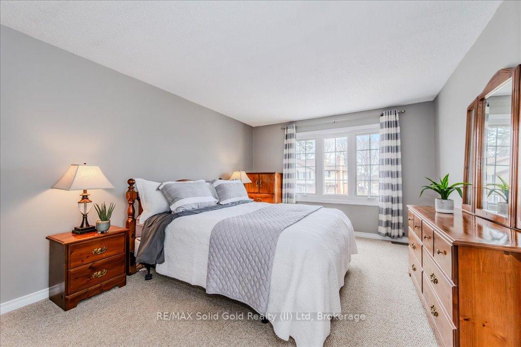 Photo 37 of Unit 1, 220 Kingswood Drive, Kitchener — HOMEH
