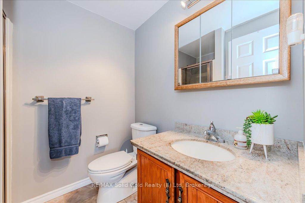 Photo 39 of Unit 1, 220 Kingswood Drive, Kitchener — HOMEH