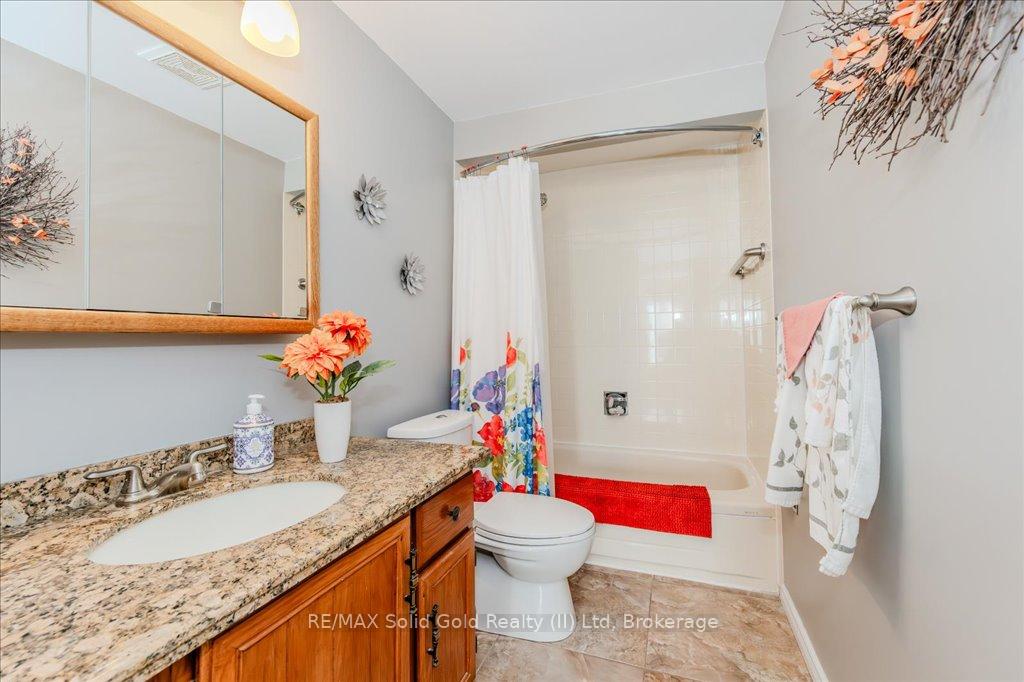 Photo 60 of Unit 1, 220 Kingswood Drive, Kitchener — HOMEH