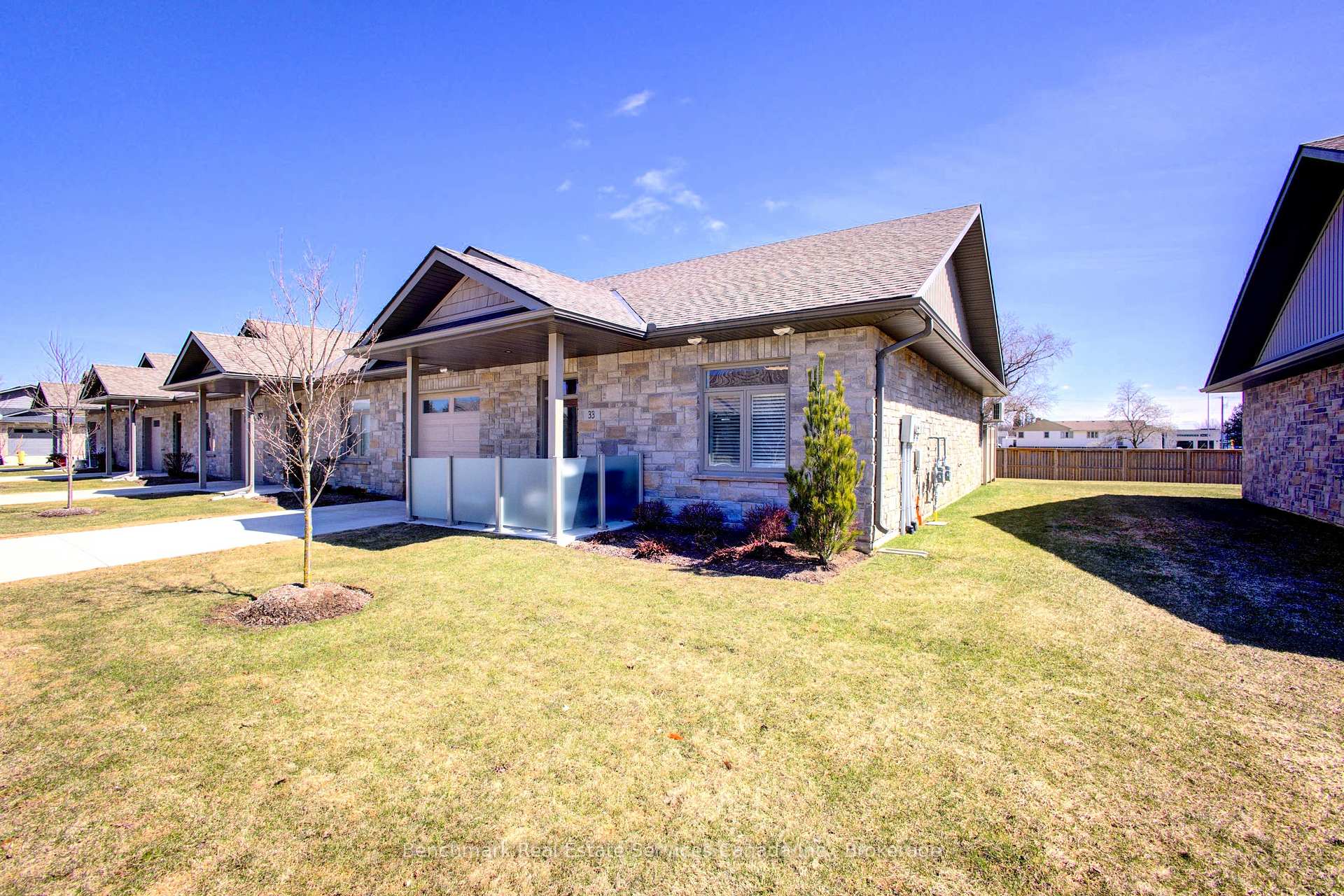 Photo 2 of Unit 33, 375 Mitchell Road S, North Perth, Elma — HOMEH