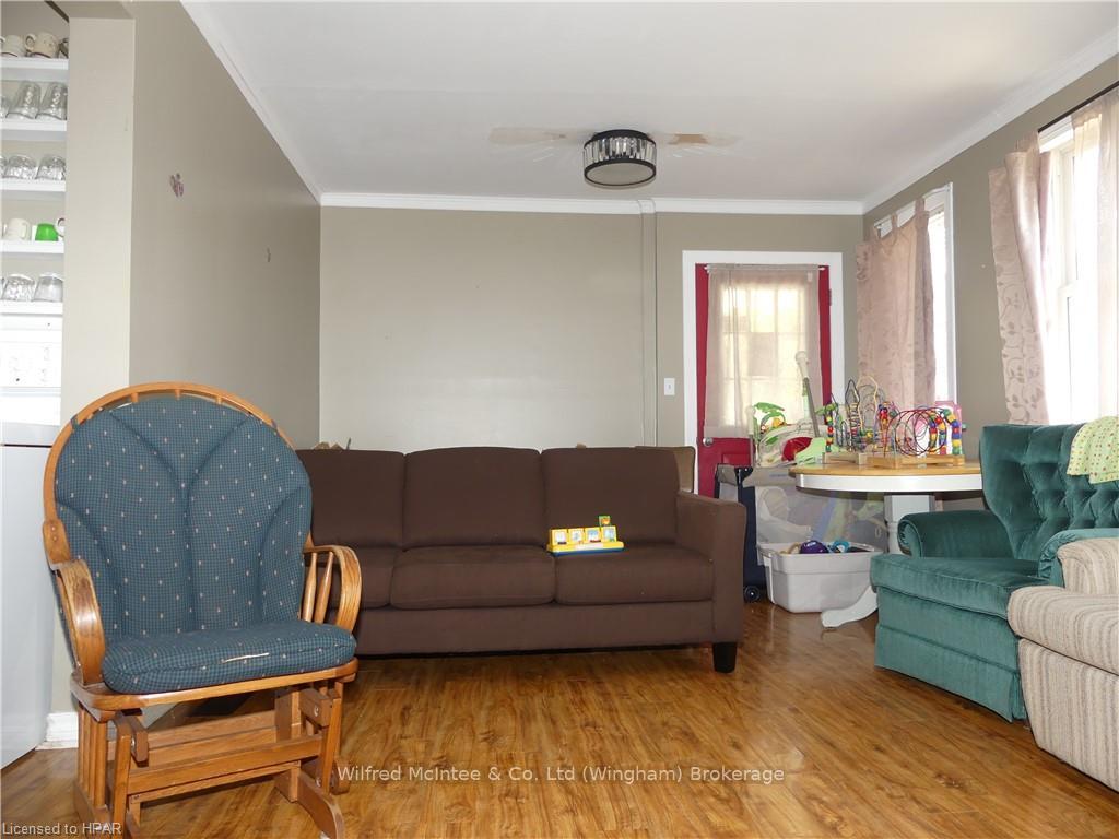 Photo 28 of 9 Rattenbury Street, Central Huron, Clinton — HOMEH
