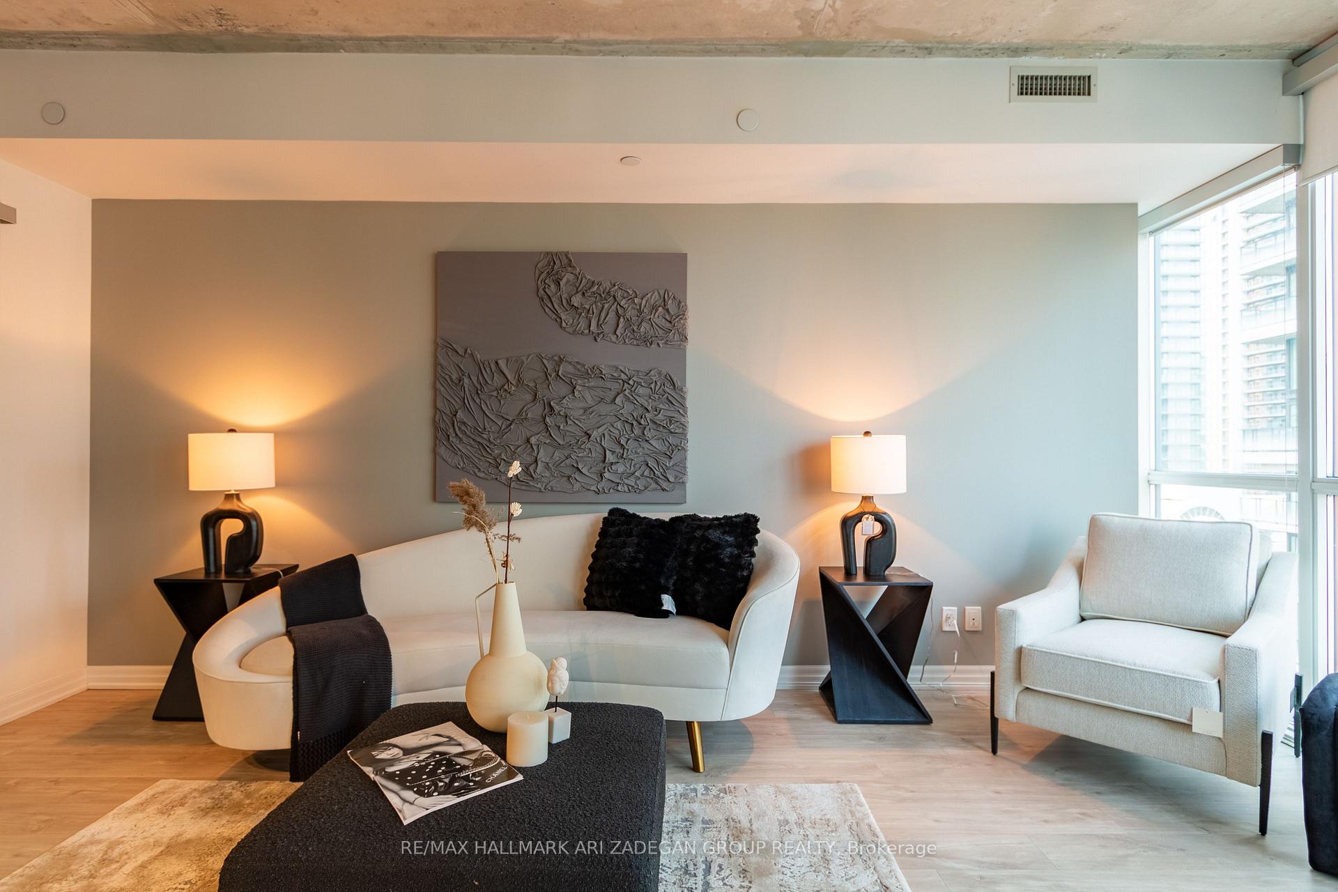 Photo 9 of Unit 2503, 88 Blue Jays Way, Toronto, Waterfront Communities — HOMEH
