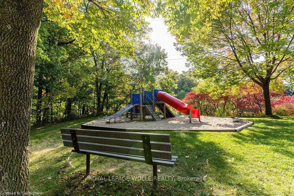 Photo 4 of Unit 14, 350 Erbsville Road, Waterloo — HOMEH