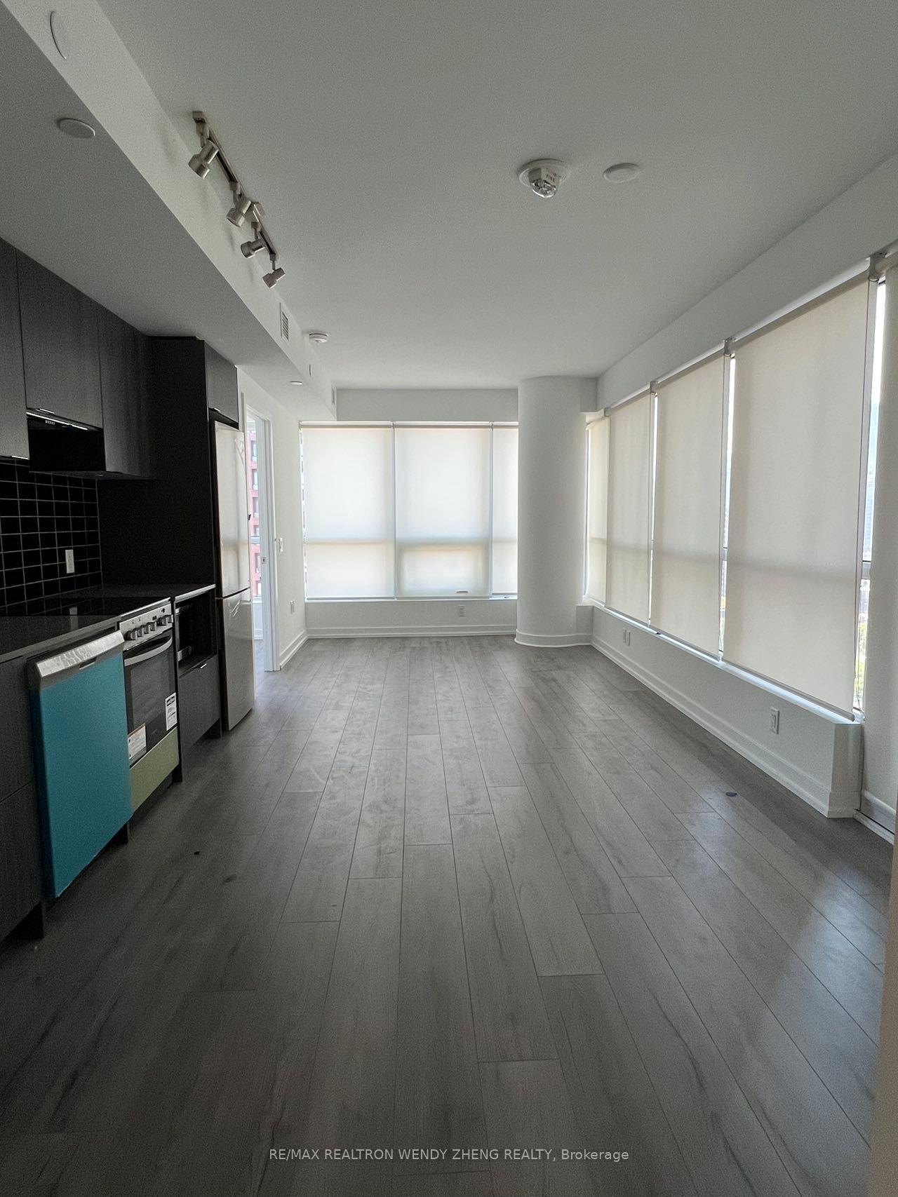 Photo 3 of Unit 1302, 395 Bloor Street E, Toronto, North St. James Town — HOMEH