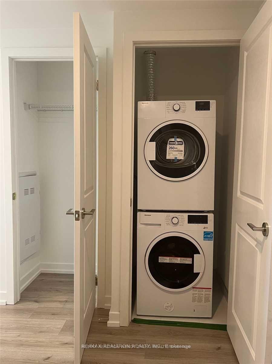 Photo 11 of Unit 1302, 395 Bloor Street E, Toronto, North St. James Town — HOMEH