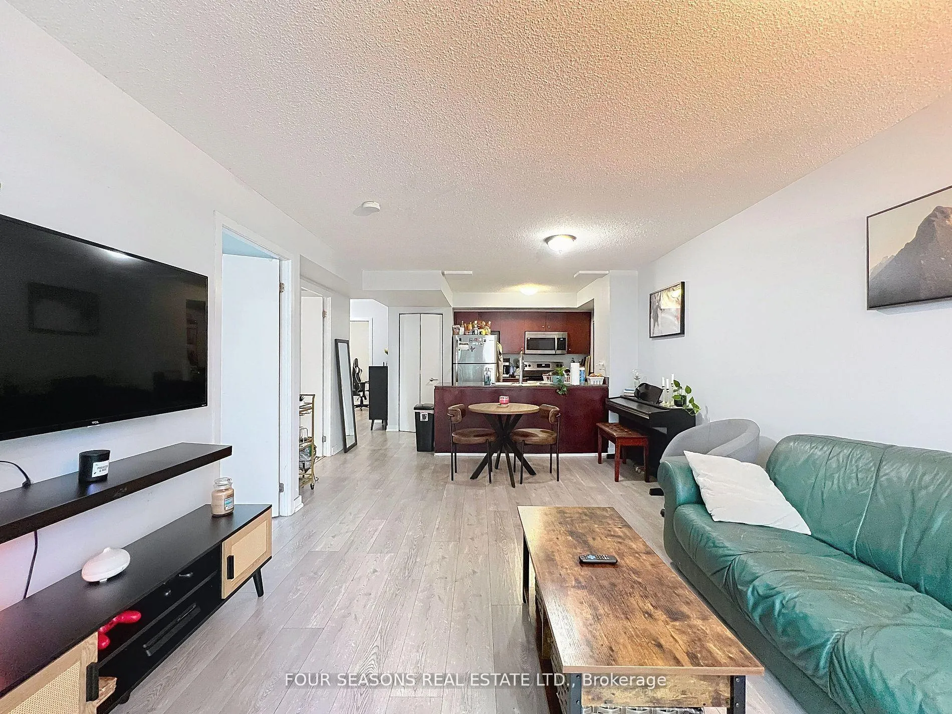 Photo 3 of Unit 310, 381 Front Street W, Toronto, Waterfront Communities — HOMEH