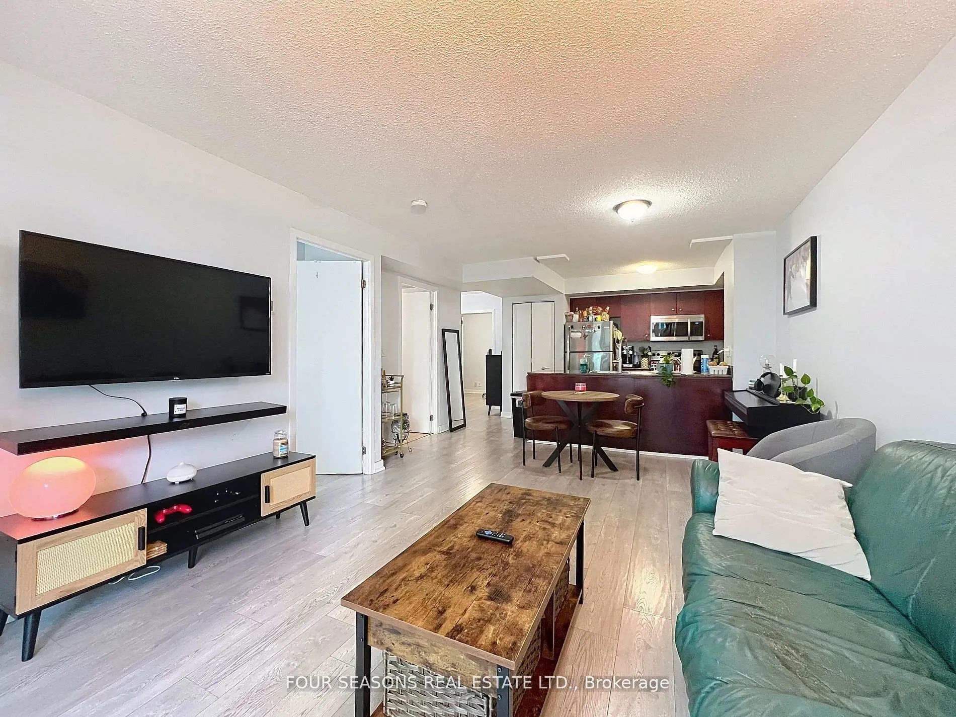 Photo 8 of Unit 310, 381 Front Street W, Toronto, Waterfront Communities — HOMEH