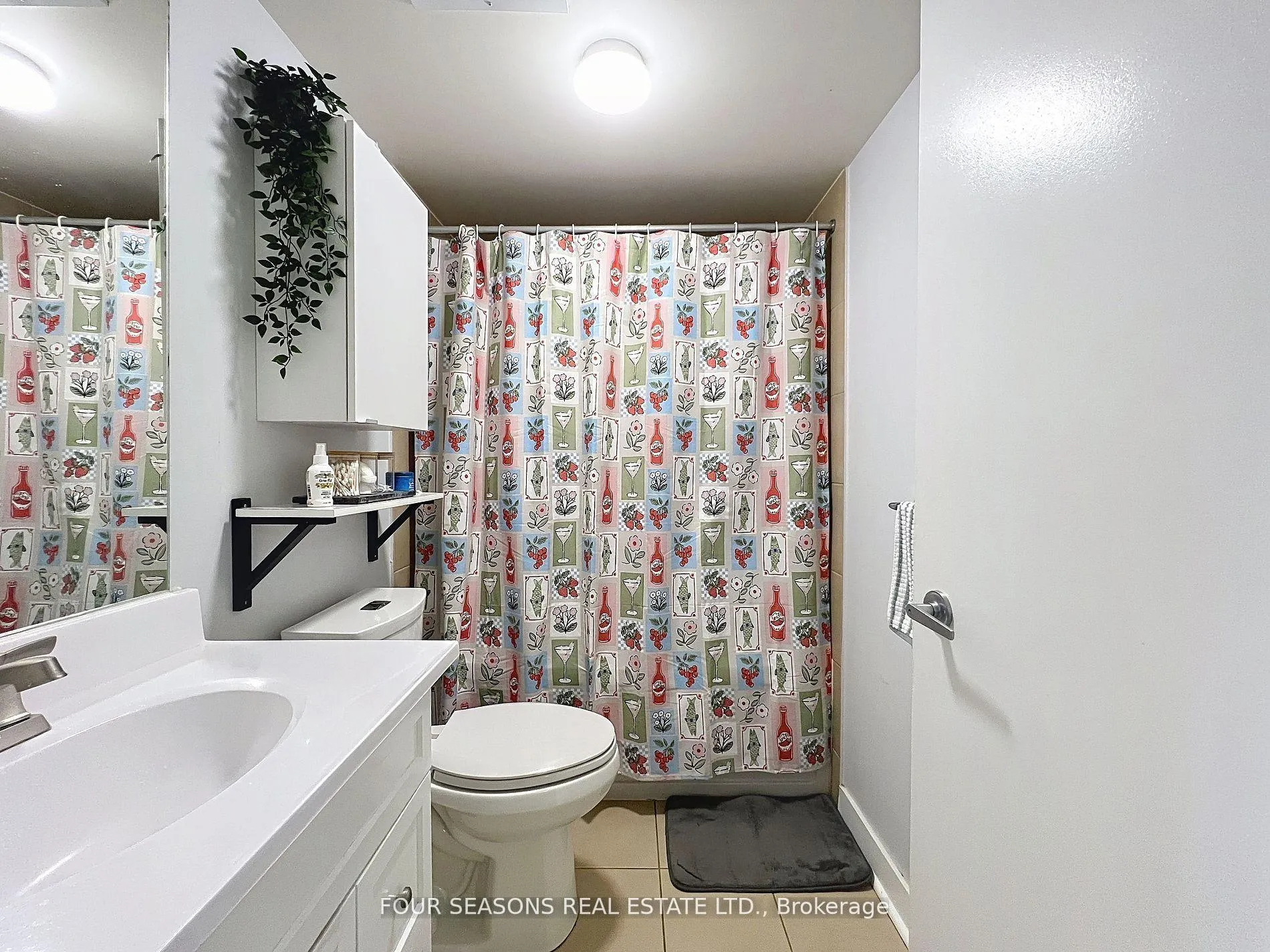 Photo 19 of Unit 310, 381 Front Street W, Toronto, Waterfront Communities — HOMEH