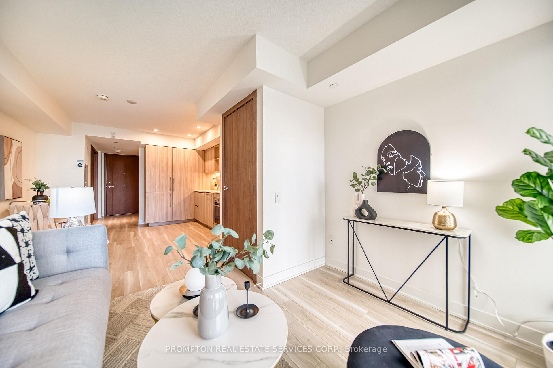 Photo 11 of Unit 612, 17 Bathurst Street, Toronto, Waterfront Communities — HOMEH