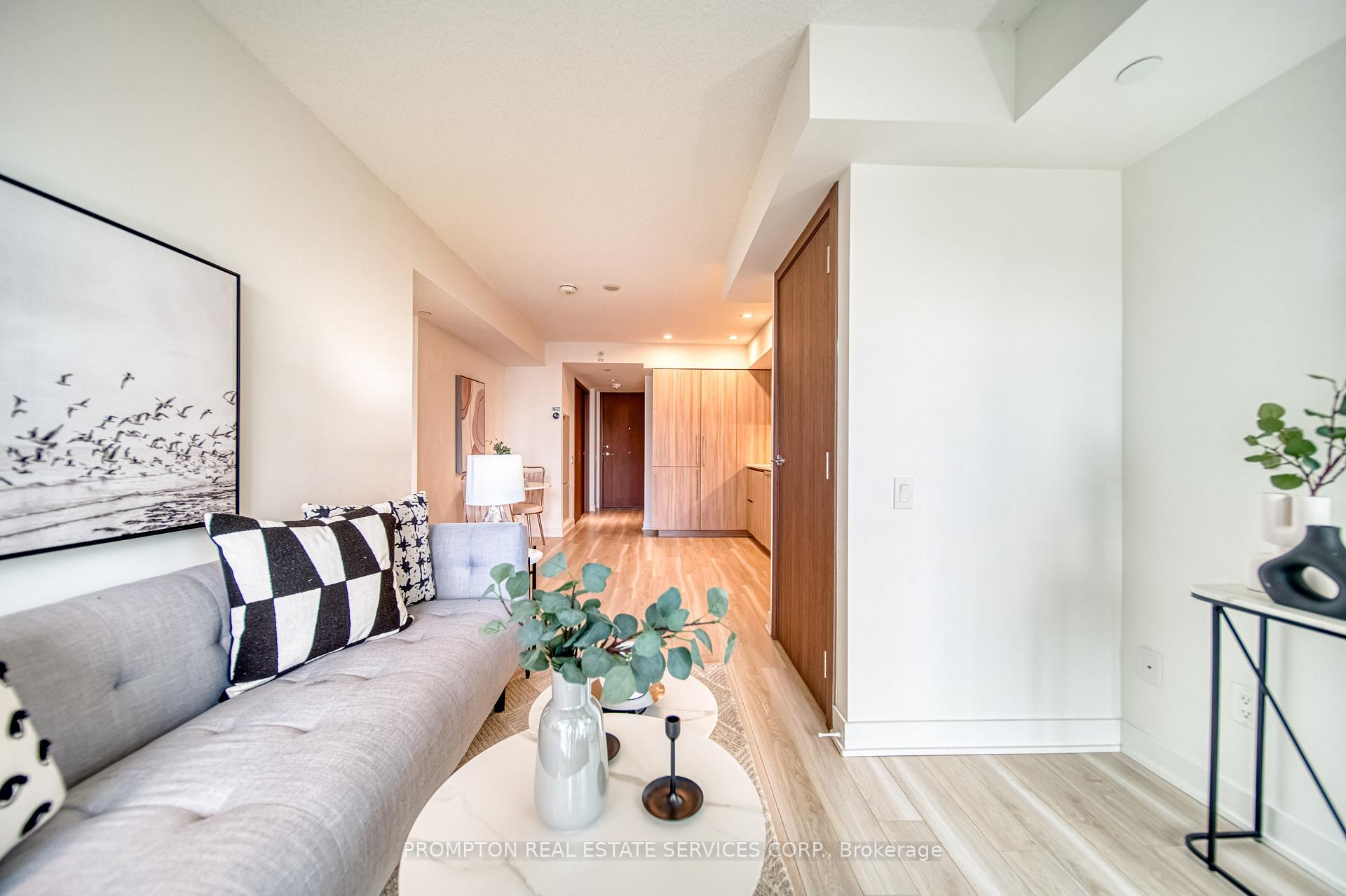 Photo 12 of Unit 612, 17 Bathurst Street, Toronto, Waterfront Communities — HOMEH