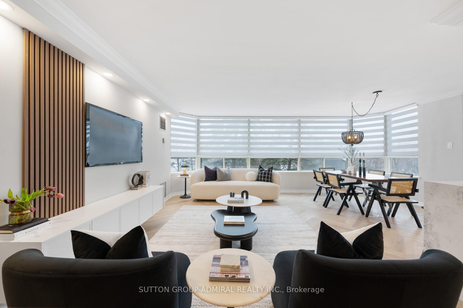 Front of Unit 304, 7 Townsgate Drive