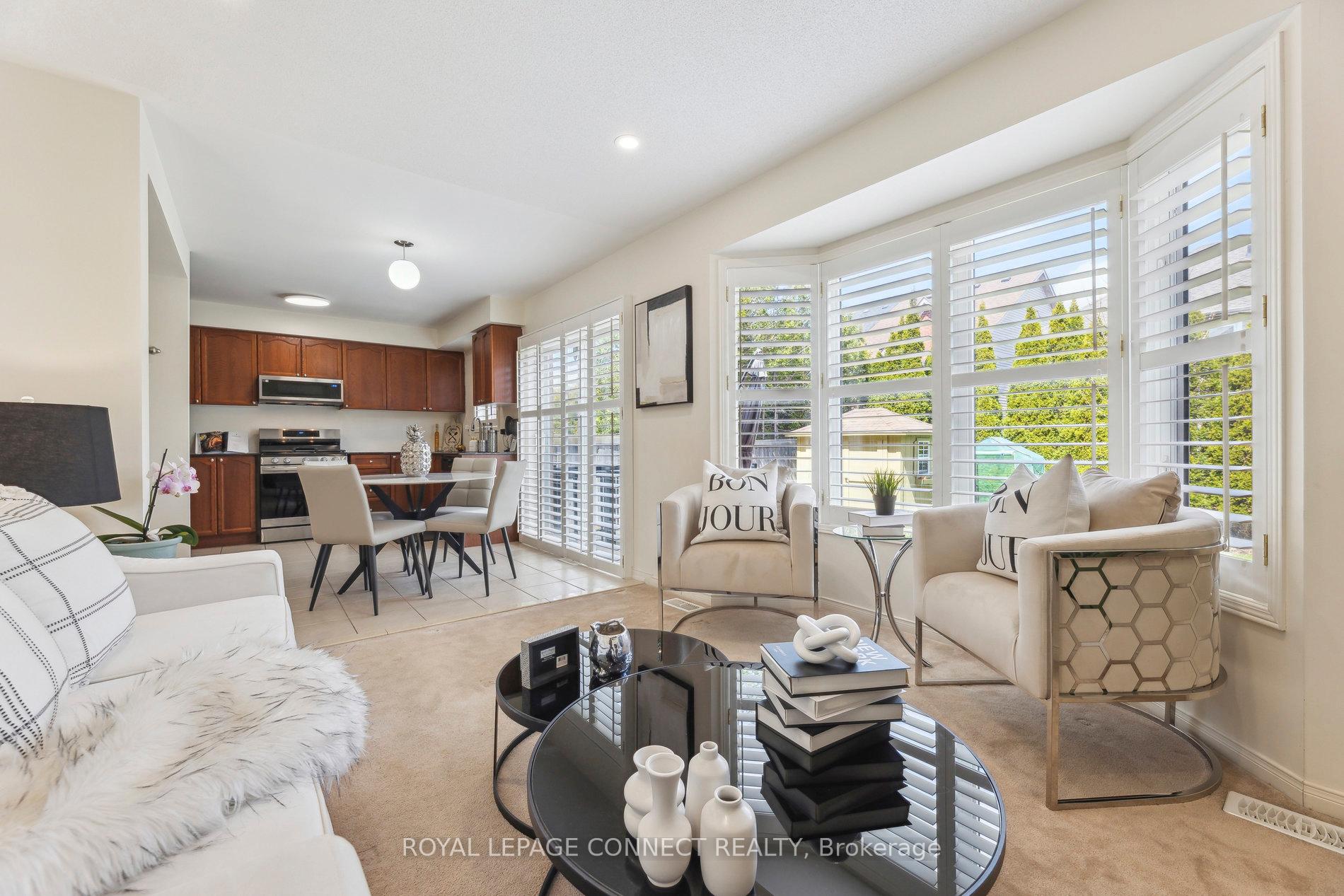 Photo 7 of 4 Ryder Crescent, Ajax, Northeast Ajax — HOMEH