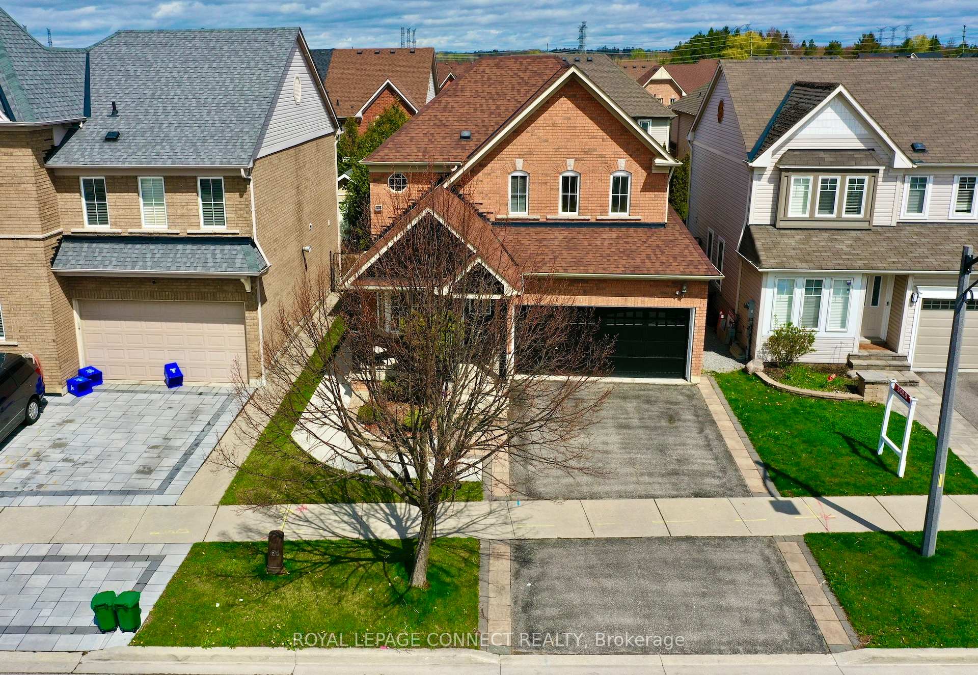 Photo 36 of 4 Ryder Crescent, Ajax, Northeast Ajax — HOMEH