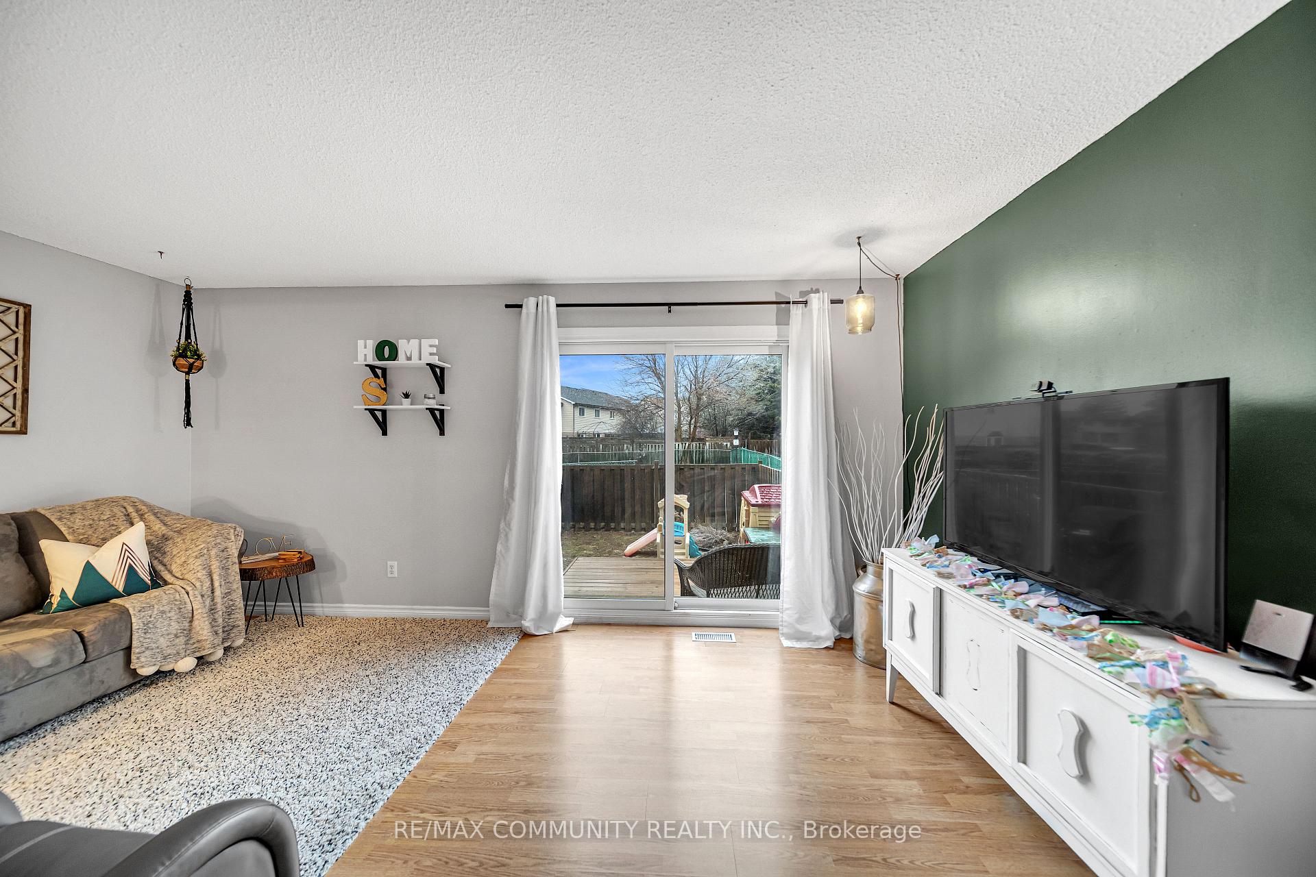 Photo 19 of Unit E8, 221 Ormond Drive, Oshawa, Samac — HOMEH