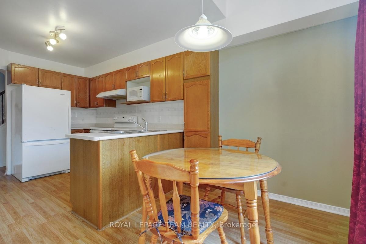 Photo 18 of 85 Queensbury Drive, Ottawa, Barrhaven - Longfields — HOMEH