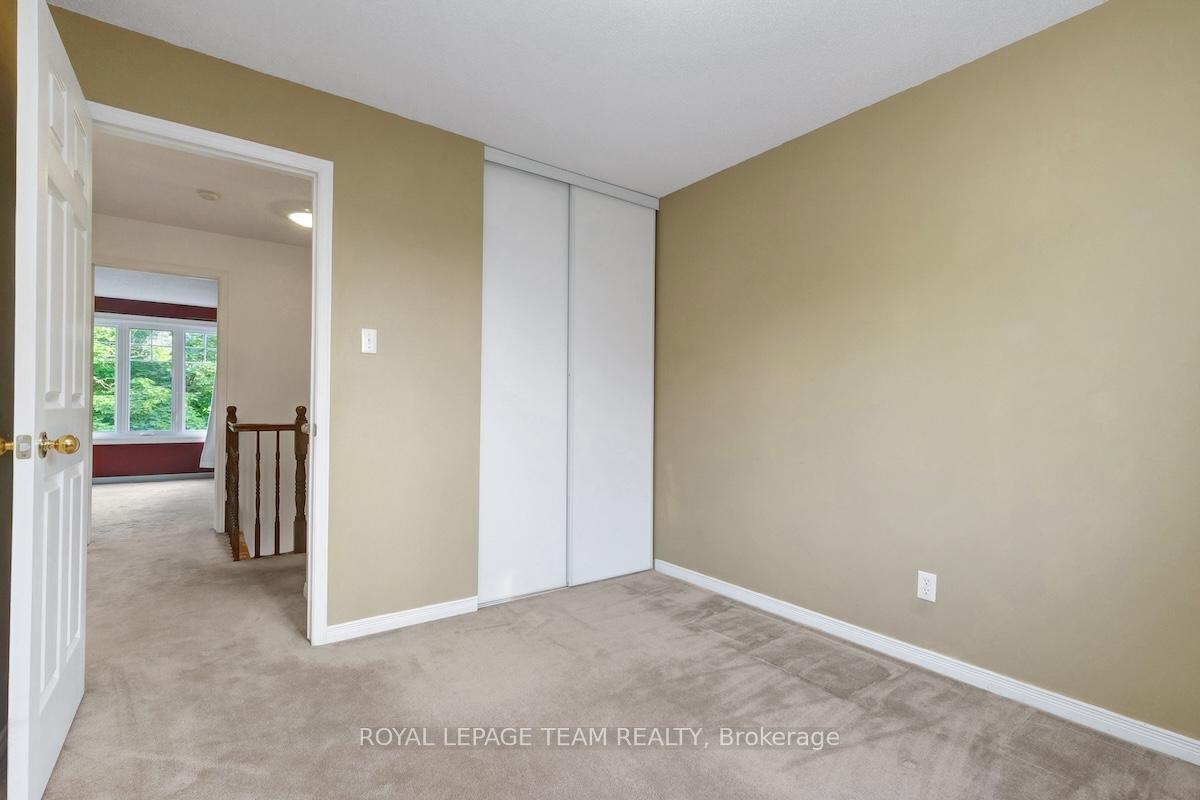 Photo 26 of 85 Queensbury Drive, Ottawa, Barrhaven - Longfields — HOMEH
