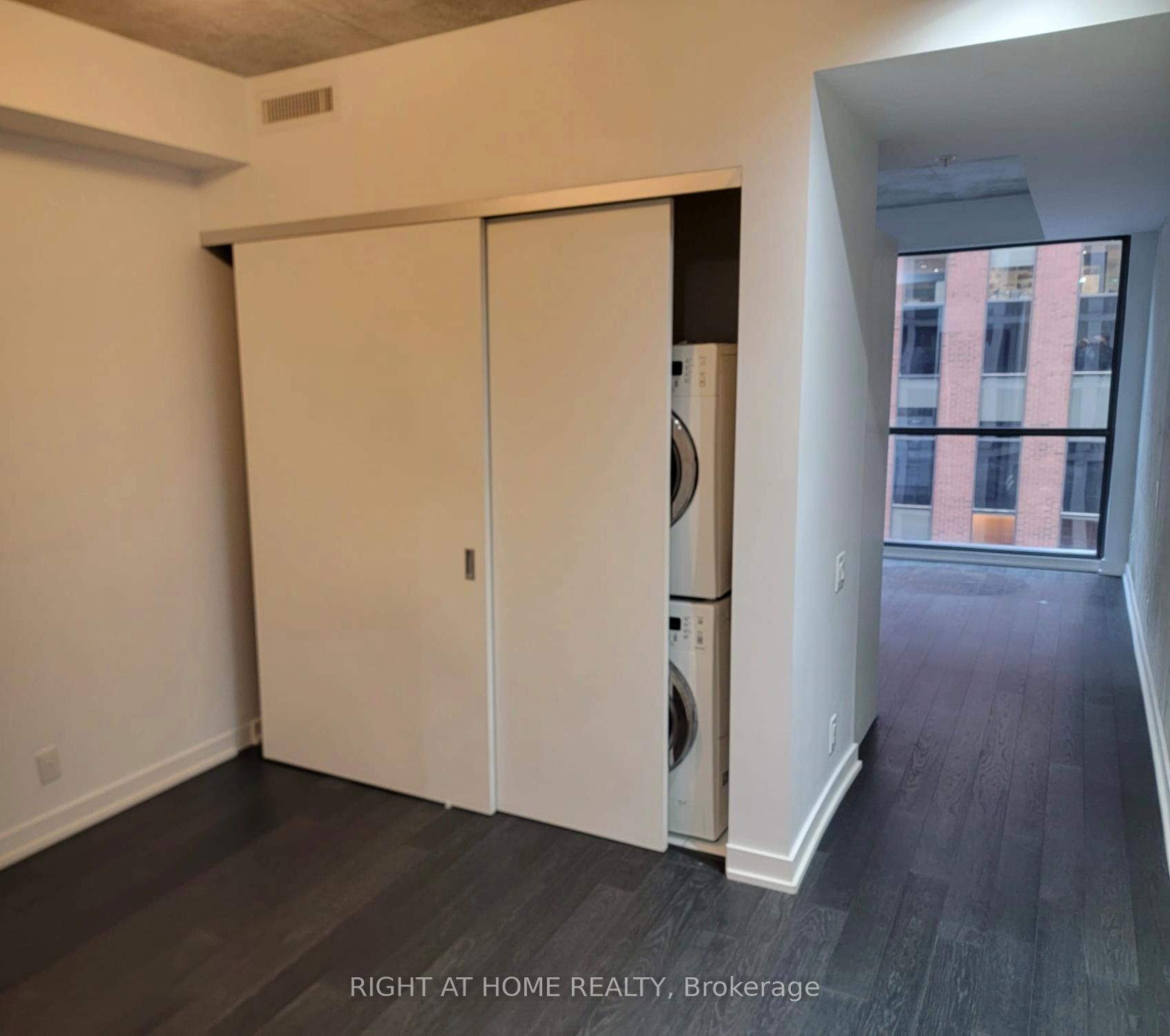 Photo 11 of Unit 623, 39 Brant Street, Toronto, Waterfront Communities — HOMEH