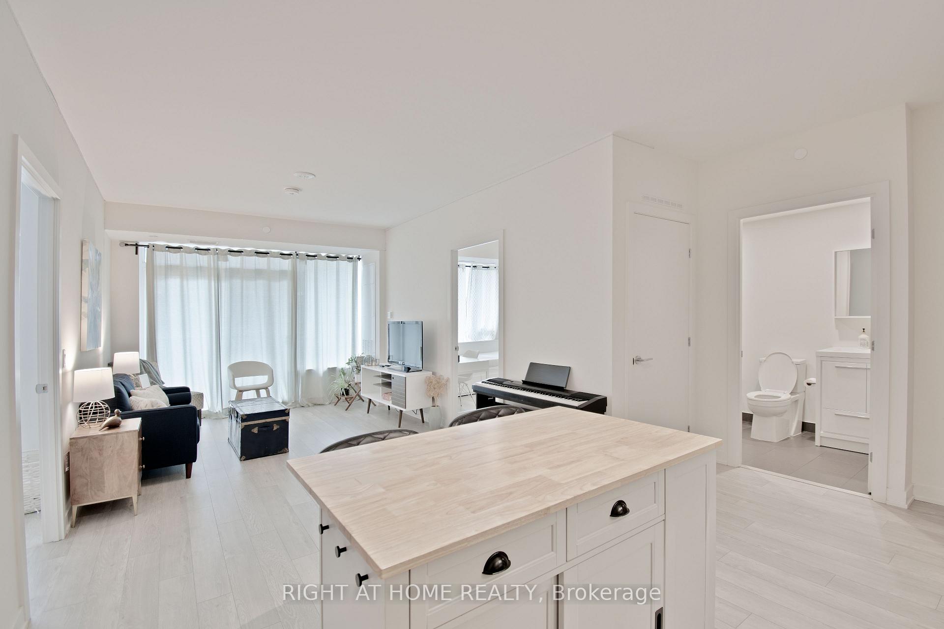 Photo 7 of Unit 805, 212 King William Street, Hamilton, Beasley — HOMEH