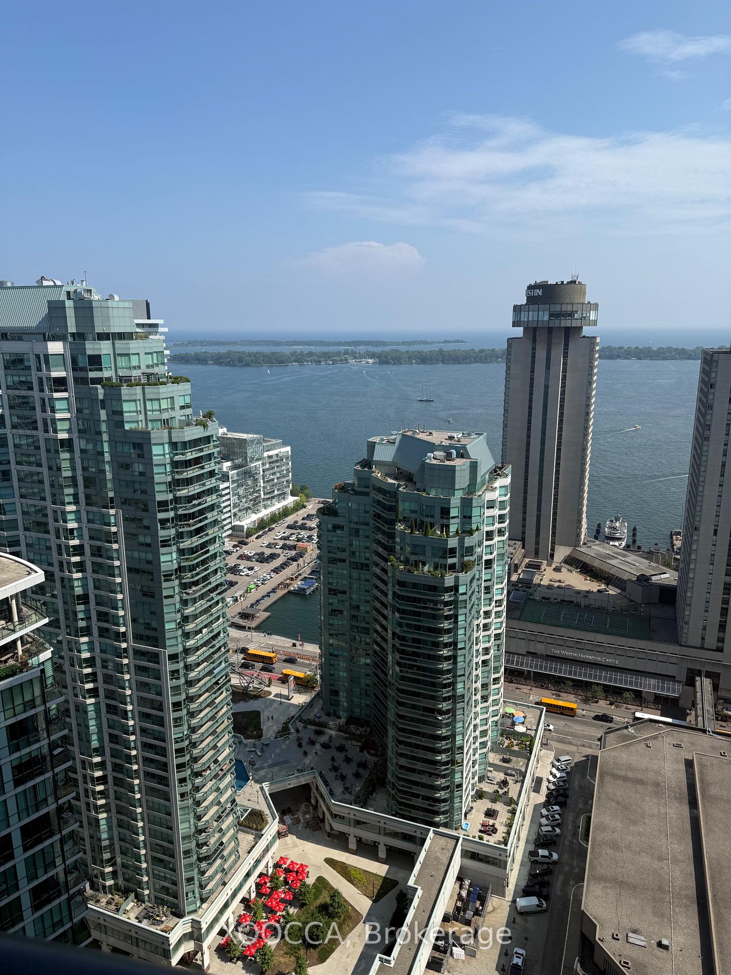 Photo 8 of Unit 3610, 16 Harbour Street, Toronto, Waterfront Communities — HOMEH