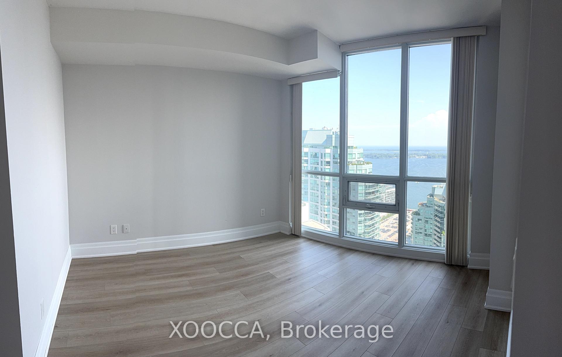 Photo 16 of Unit 3610, 16 Harbour Street, Toronto, Waterfront Communities — HOMEH