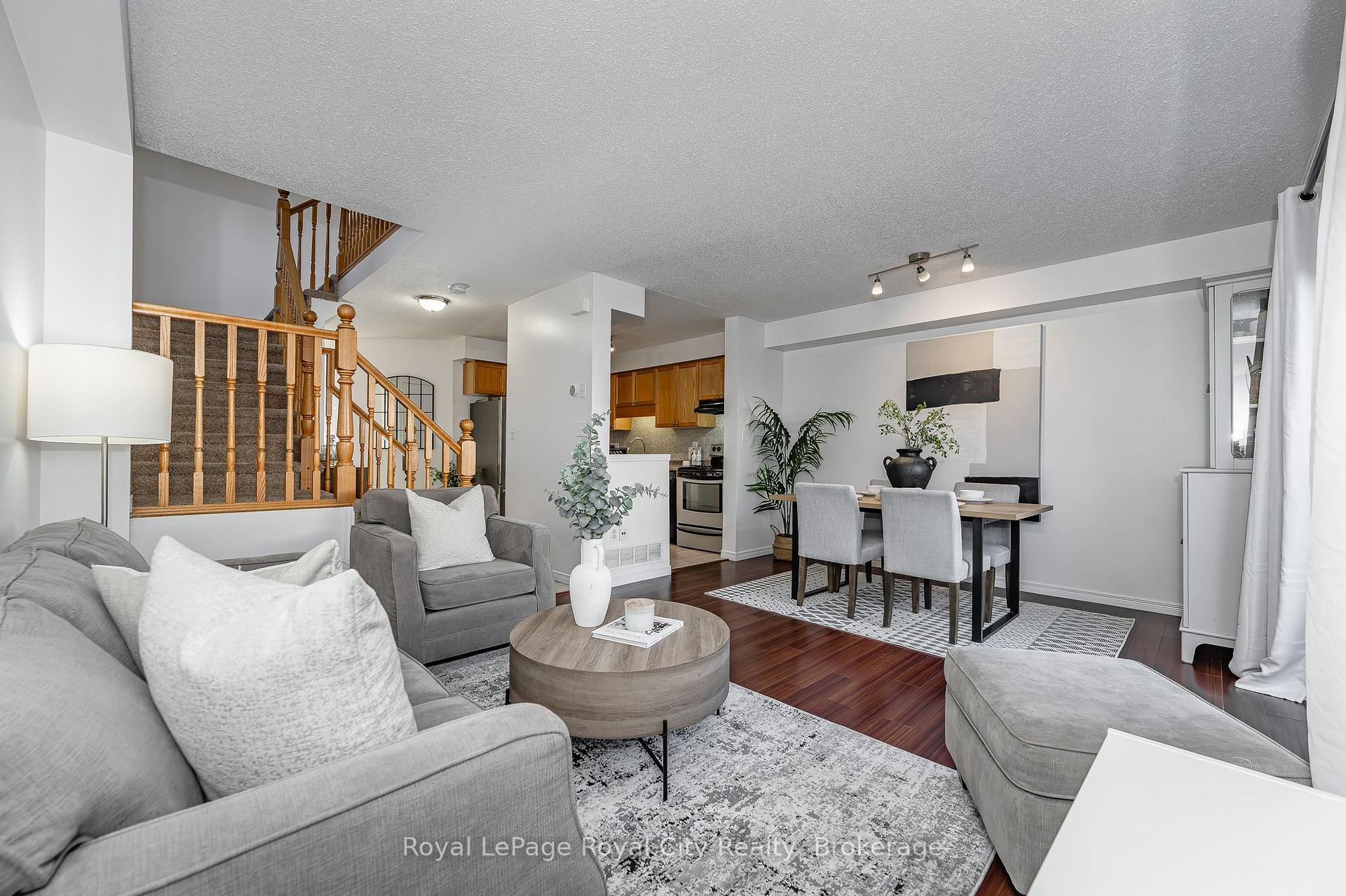 Photo 24 of Unit 30, 30 Imperial Road S, Guelph, Willow West/Sugarbush/West Acres — HOMEH