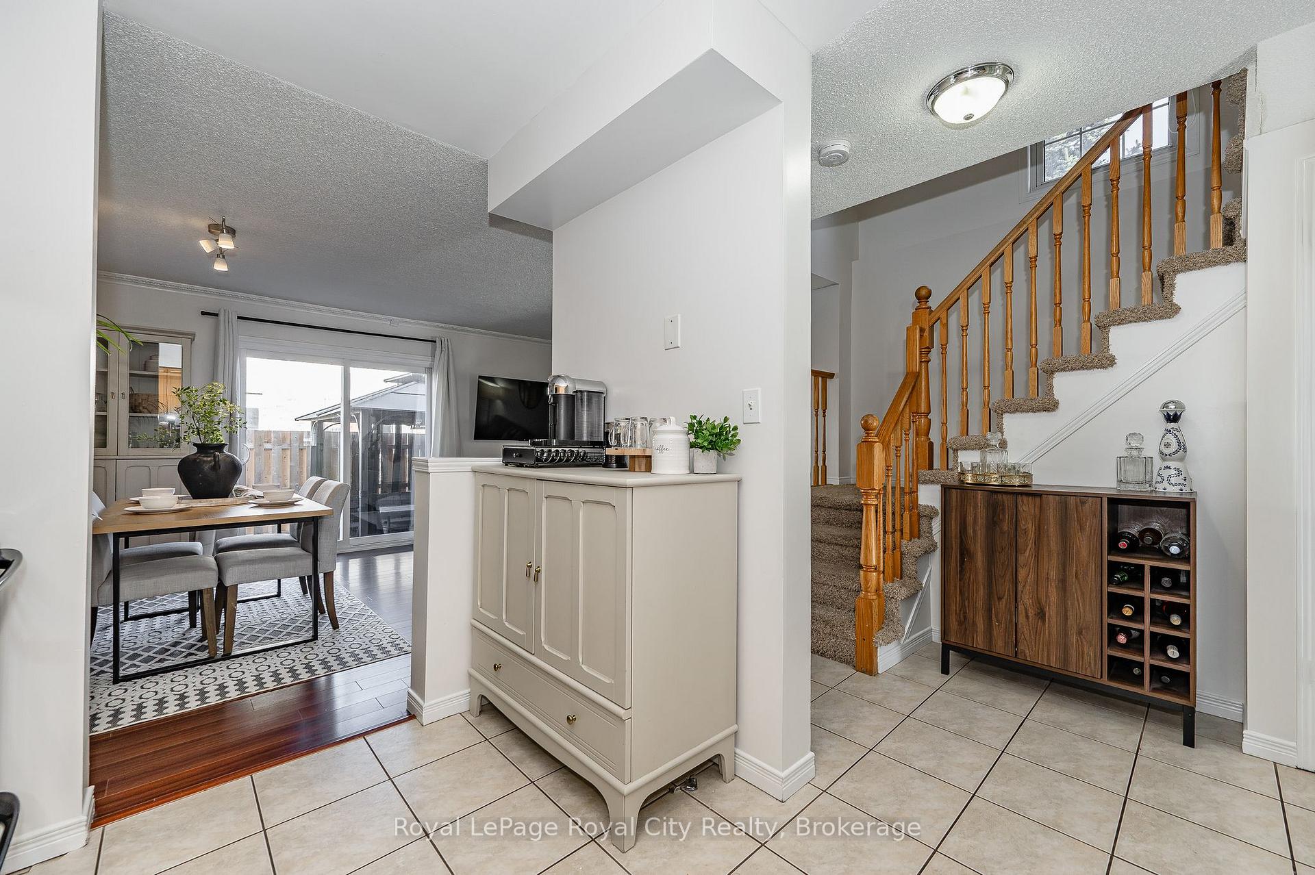 Photo 28 of Unit 30, 30 Imperial Road S, Guelph, Willow West/Sugarbush/West Acres — HOMEH
