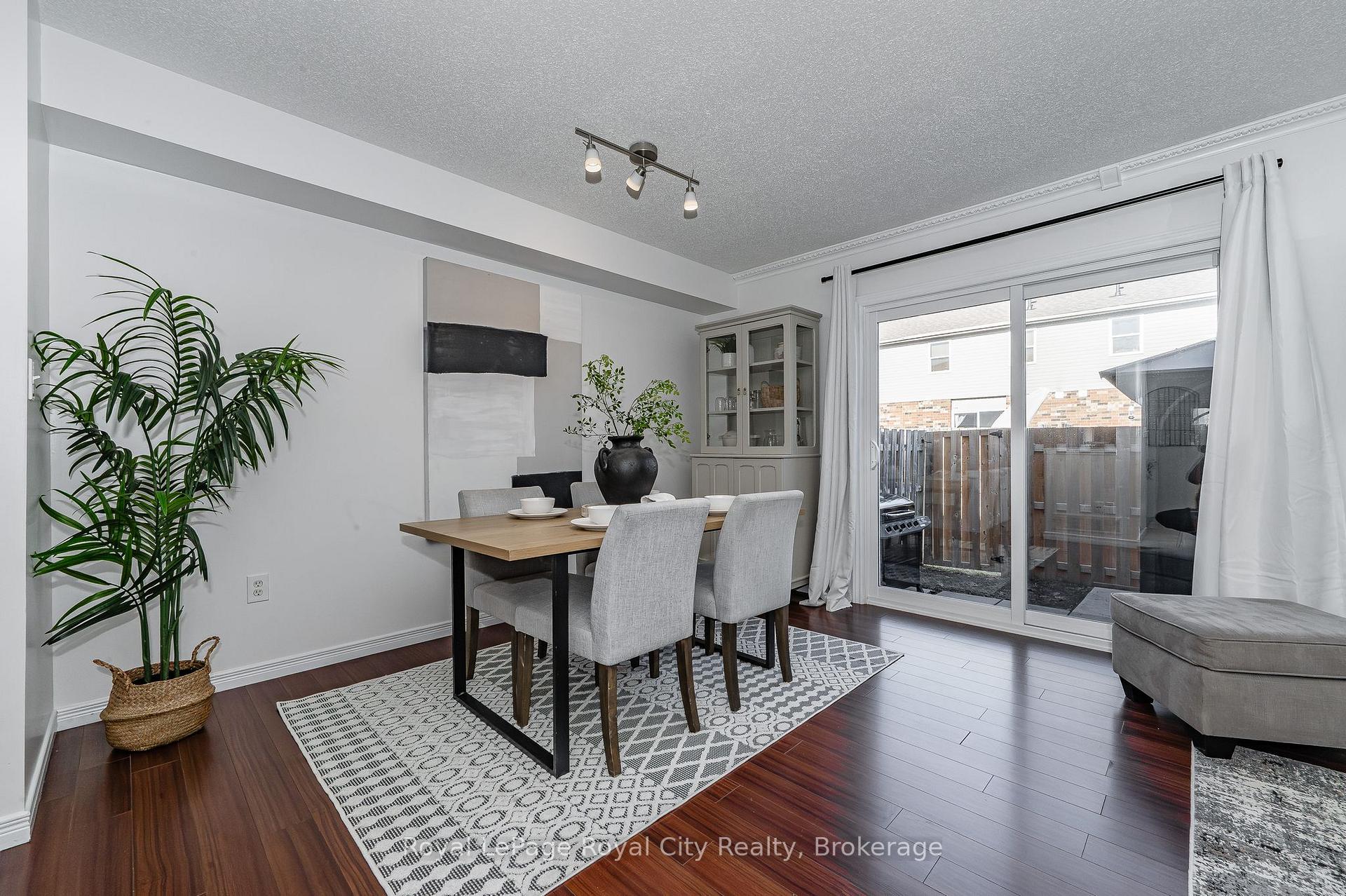 Photo 30 of Unit 30, 30 Imperial Road S, Guelph, Willow West/Sugarbush/West Acres — HOMEH