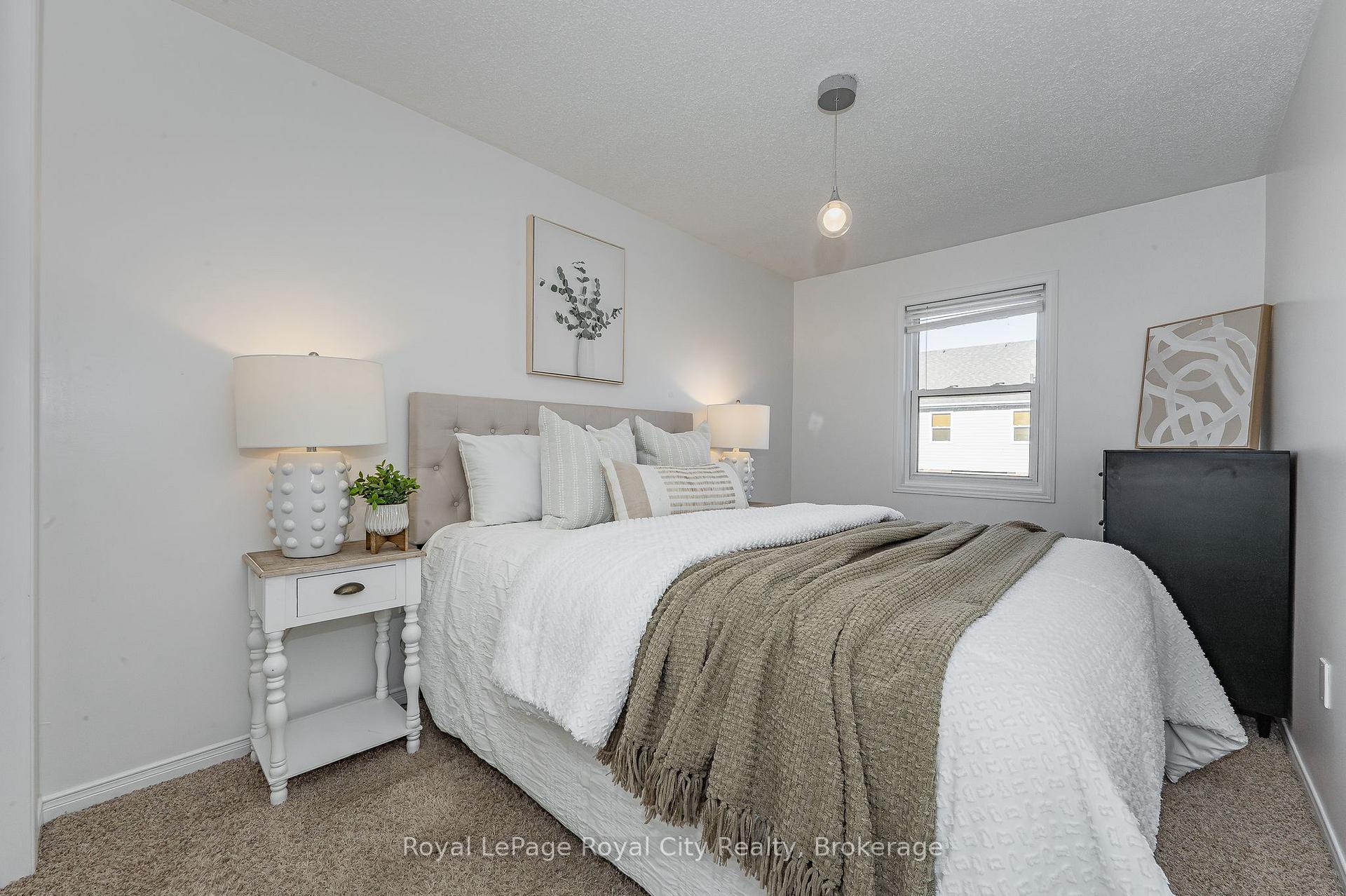 Photo 35 of Unit 30, 30 Imperial Road S, Guelph, Willow West/Sugarbush/West Acres — HOMEH
