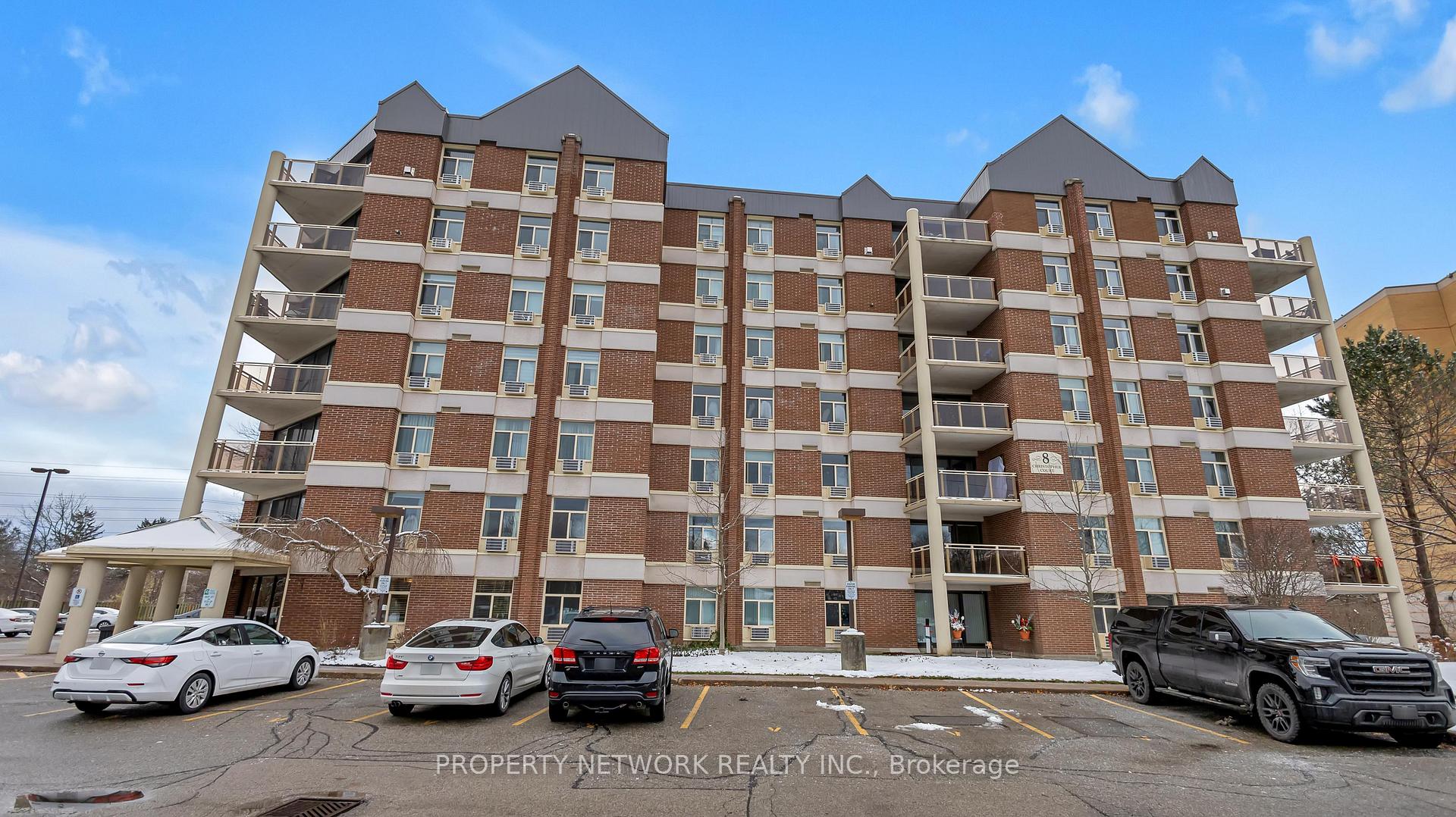 Photo 2 of Unit 106, 8 Christopher Court, Guelph, Kortright West — HOMEH