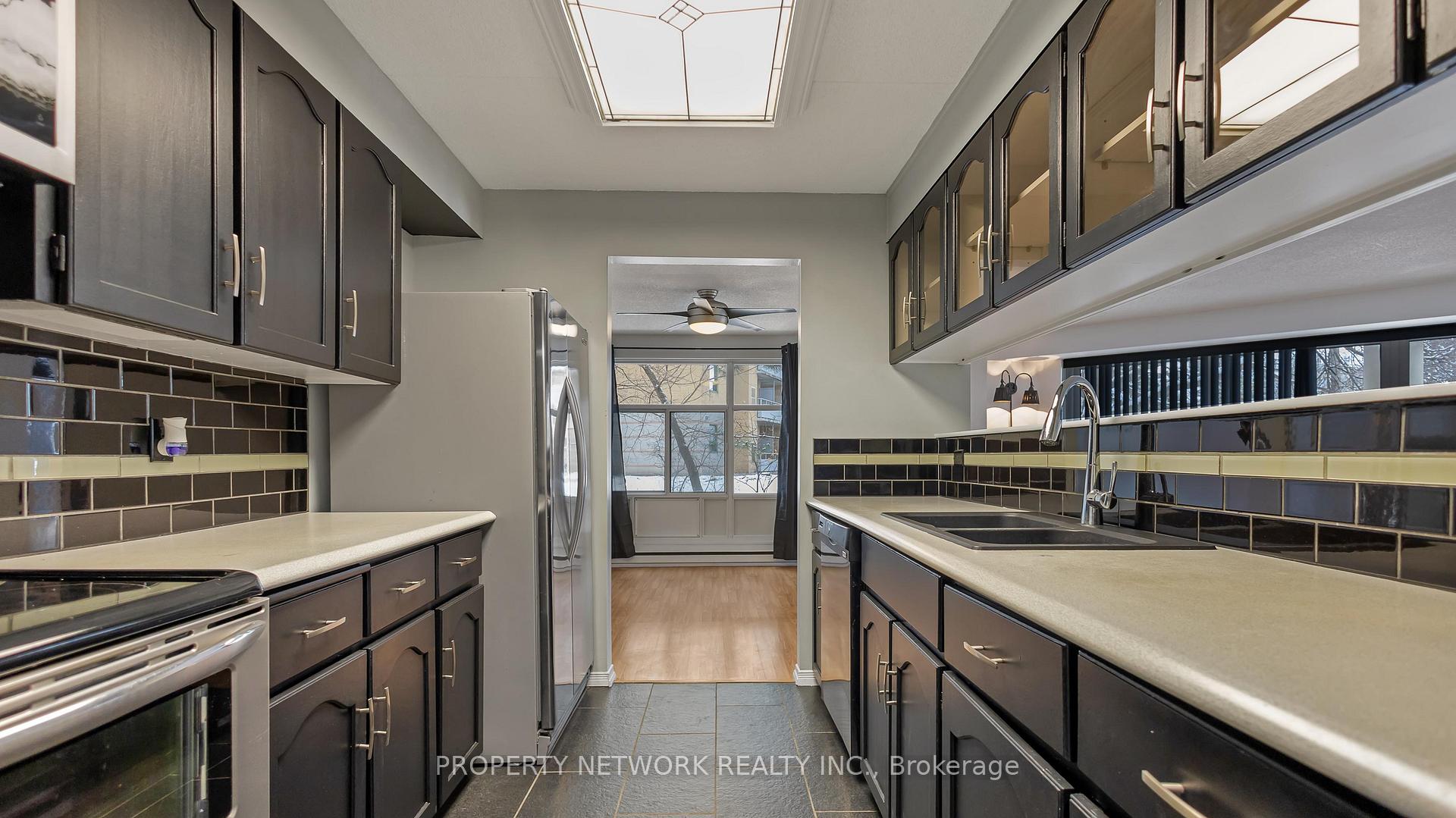 Photo 36 of Unit 106, 8 Christopher Court, Guelph, Kortright West — HOMEH