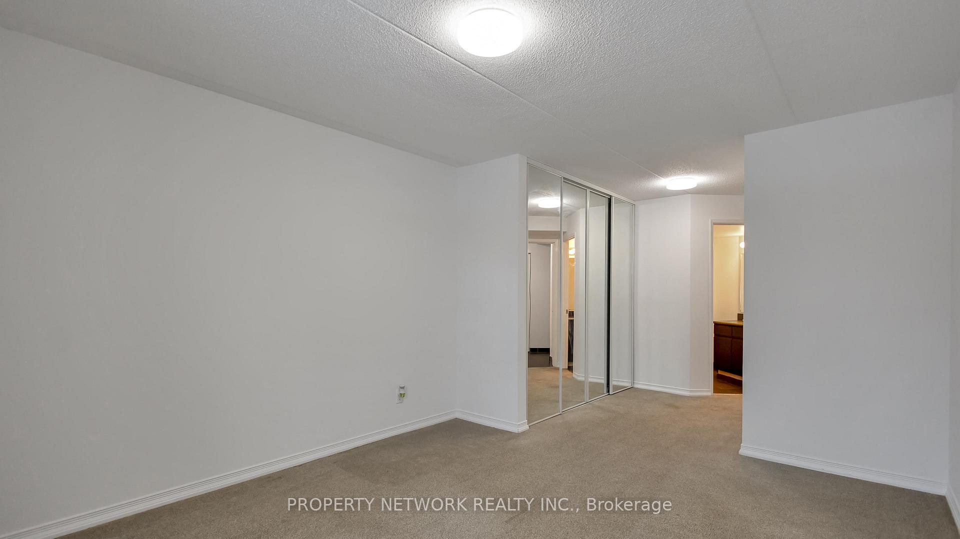 Photo 58 of Unit 106, 8 Christopher Court, Guelph, Kortright West — HOMEH